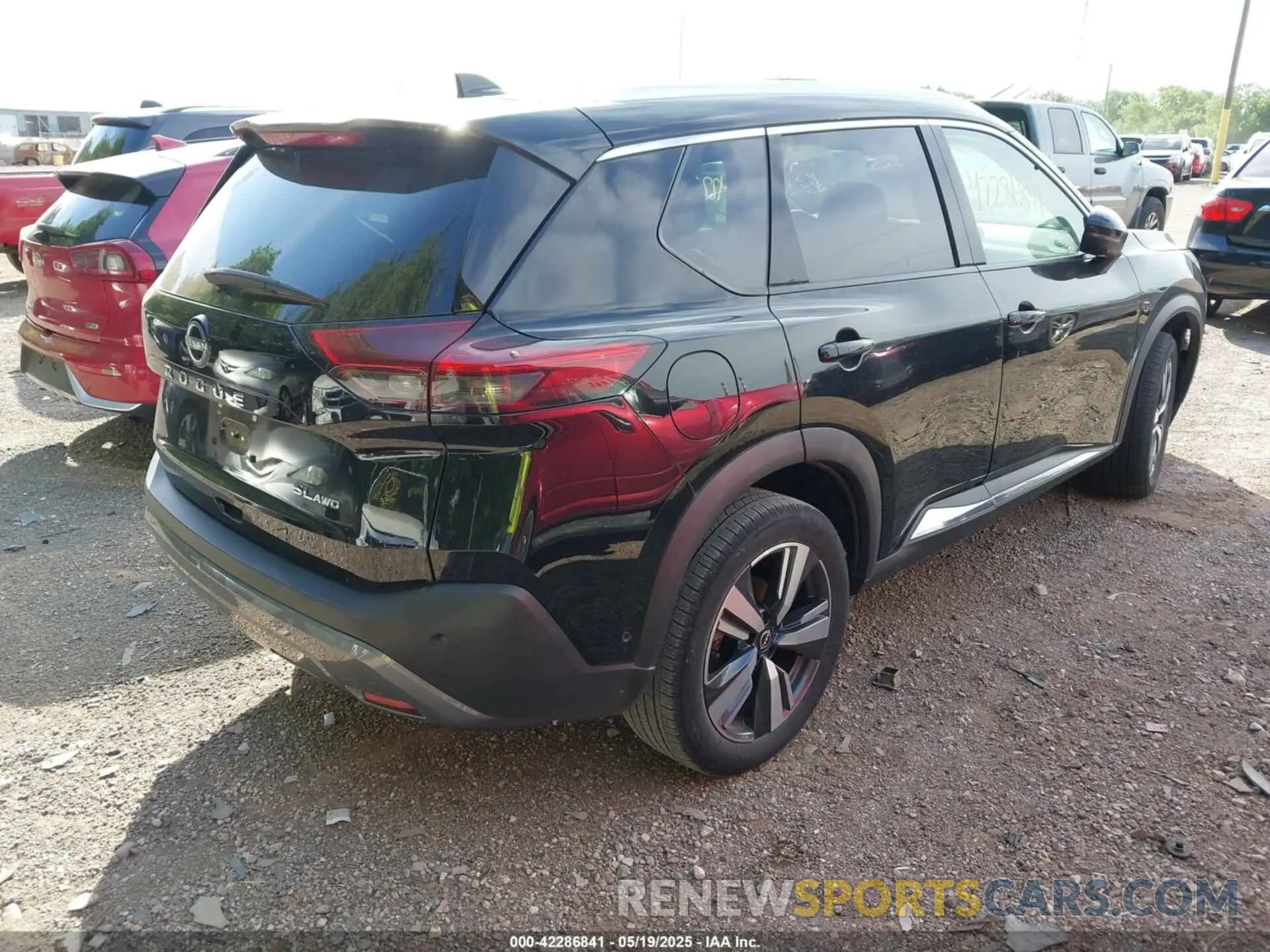 4 Photograph of a damaged car 5N1BT3CB5PC791774 NISSAN ROGUE 2023