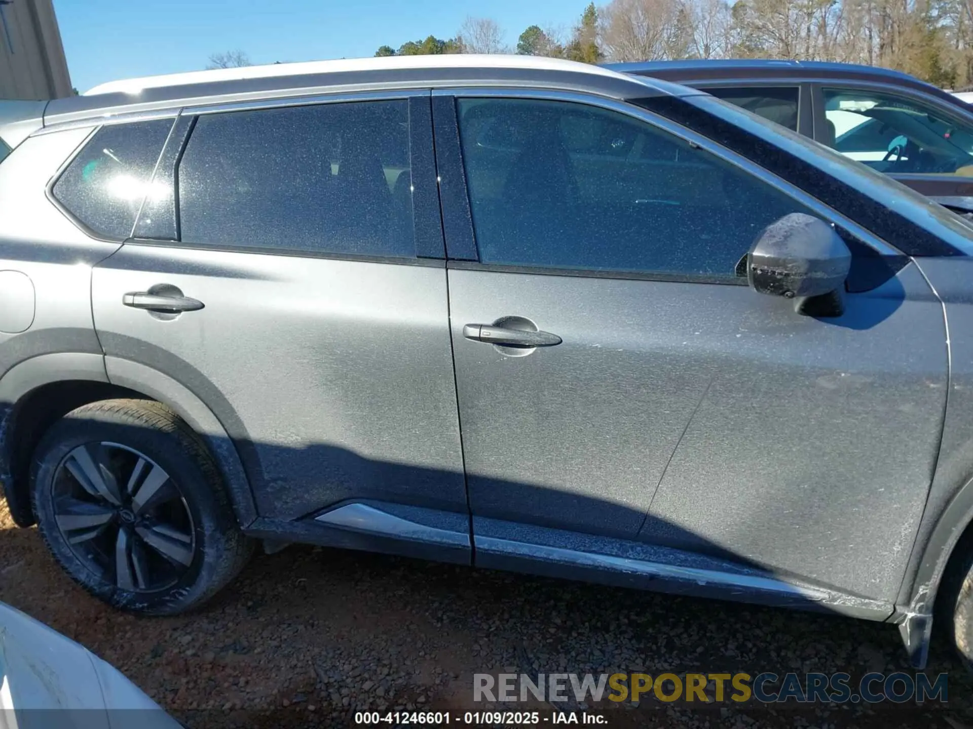 13 Photograph of a damaged car 5N1BT3CB5PC845607 NISSAN ROGUE 2023