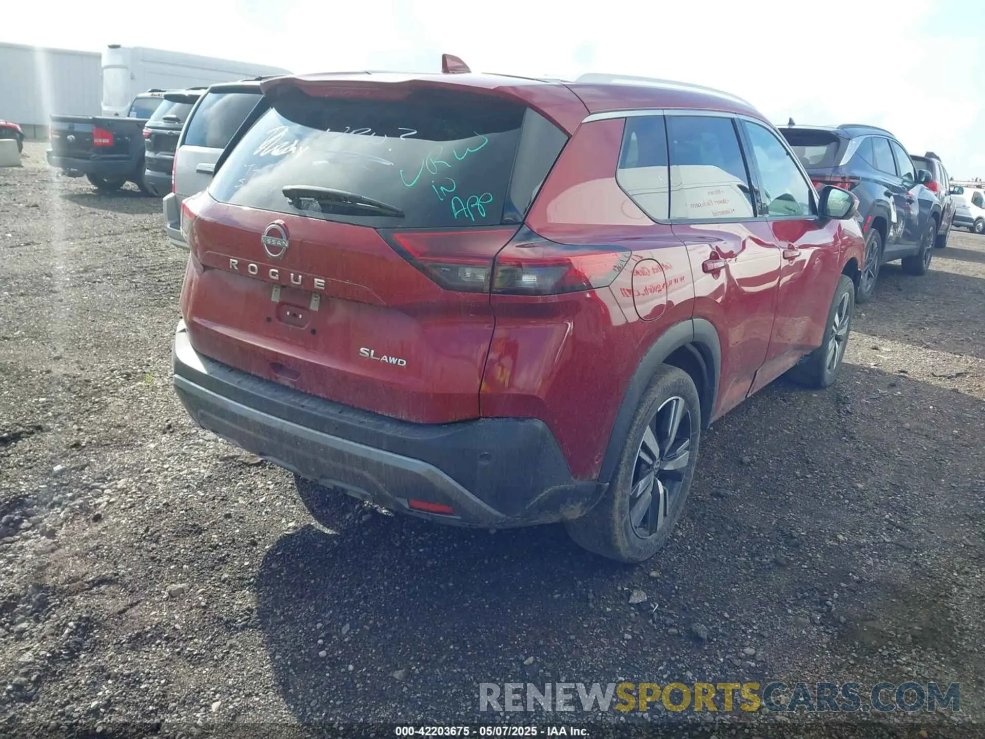 4 Photograph of a damaged car 5N1BT3CB6PC800062 NISSAN ROGUE 2023
