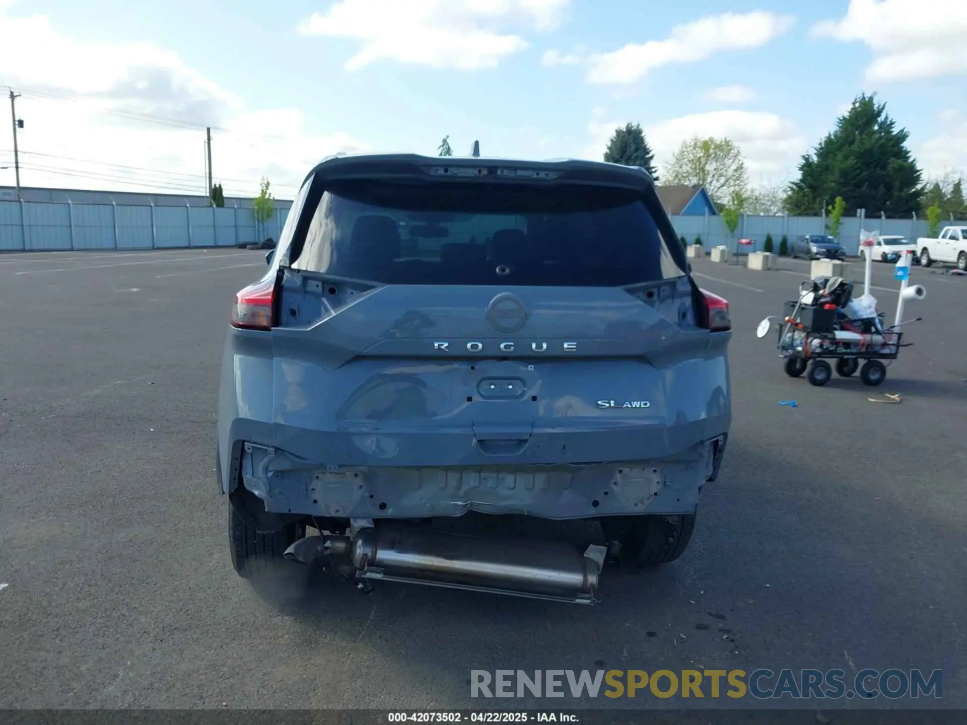 17 Photograph of a damaged car 5N1BT3CB6PC906074 NISSAN ROGUE 2023