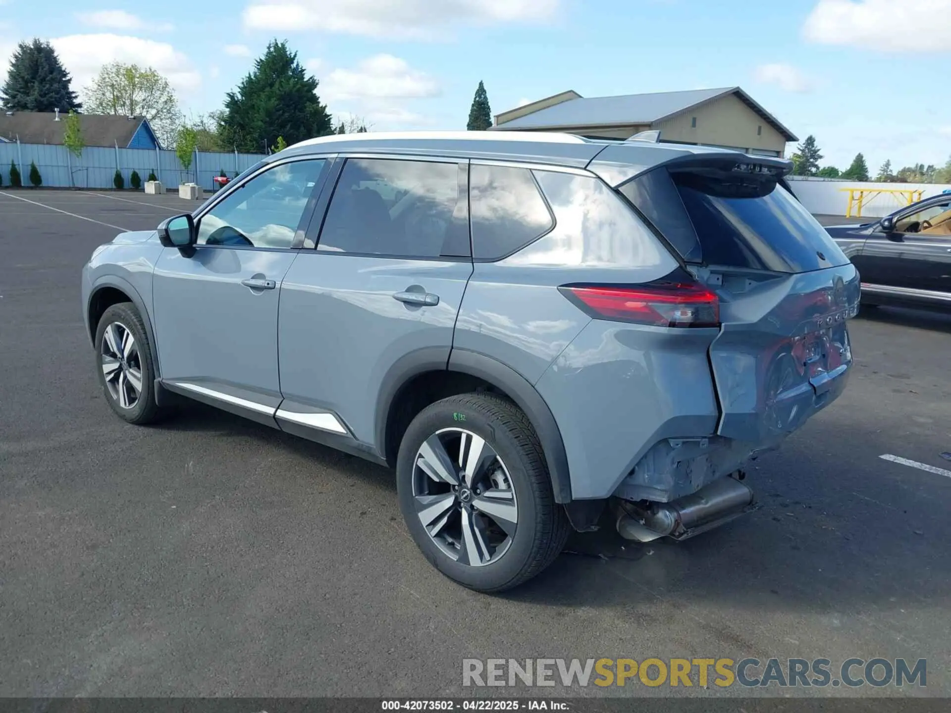 3 Photograph of a damaged car 5N1BT3CB6PC906074 NISSAN ROGUE 2023