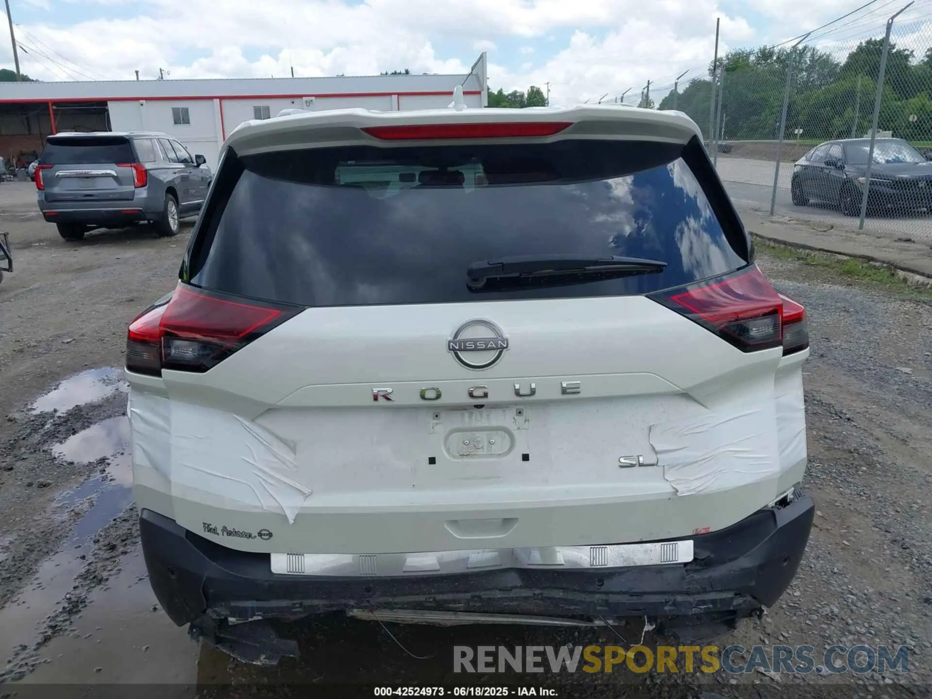 16 Photograph of a damaged car 5N1BT3CB7PC933400 NISSAN ROGUE 2023
