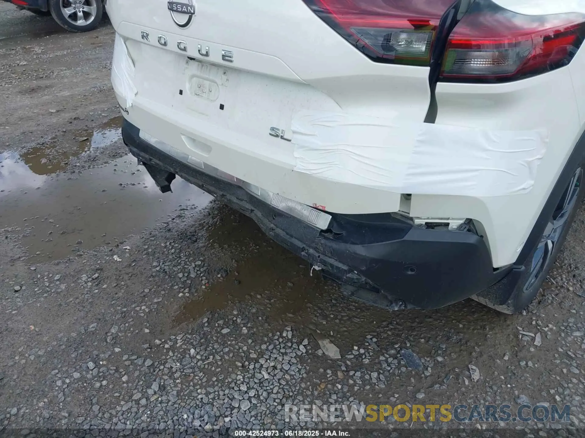 6 Photograph of a damaged car 5N1BT3CB7PC933400 NISSAN ROGUE 2023
