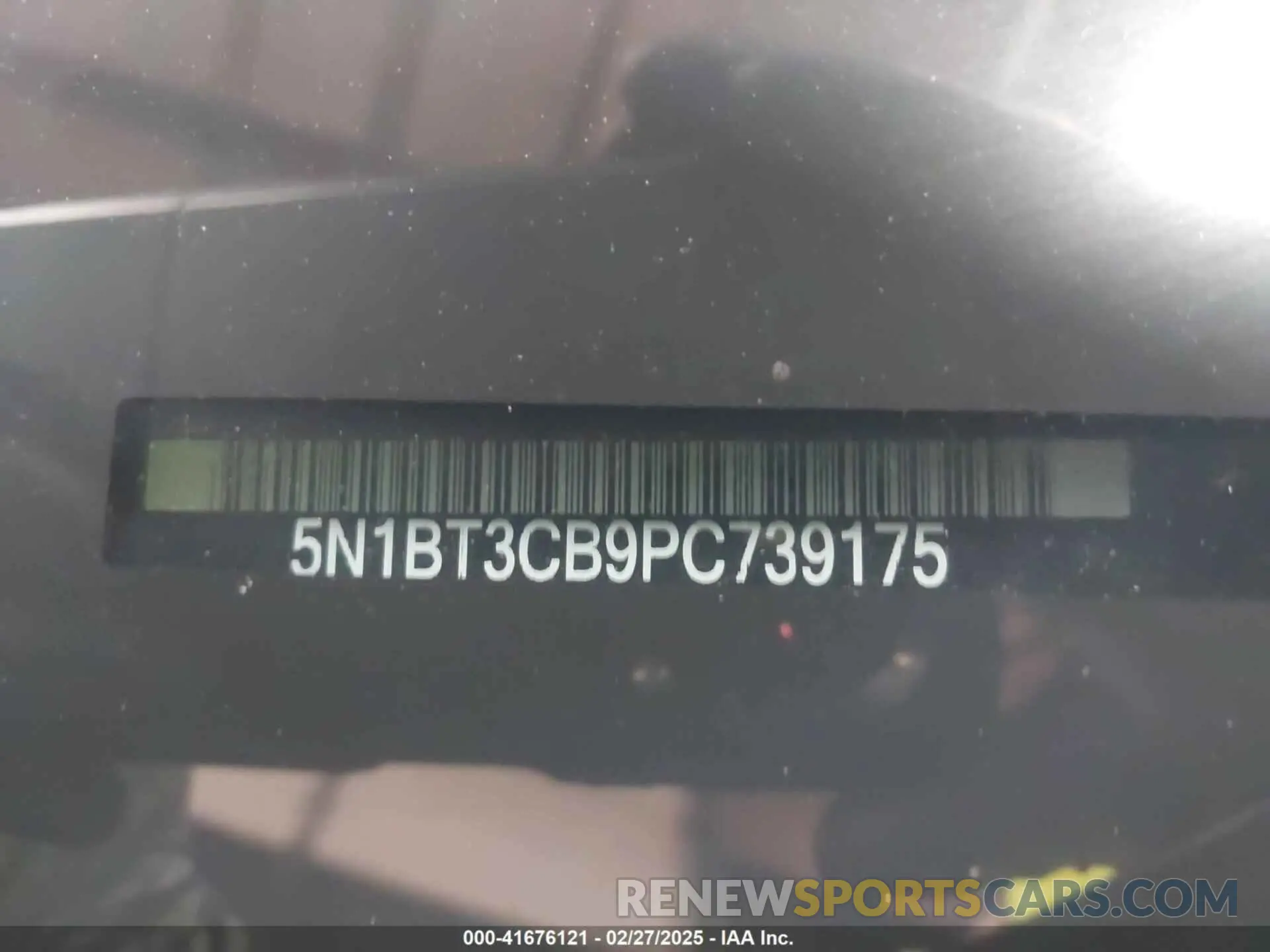 18 Photograph of a damaged car 5N1BT3CB9PC739175 NISSAN ROGUE 2023