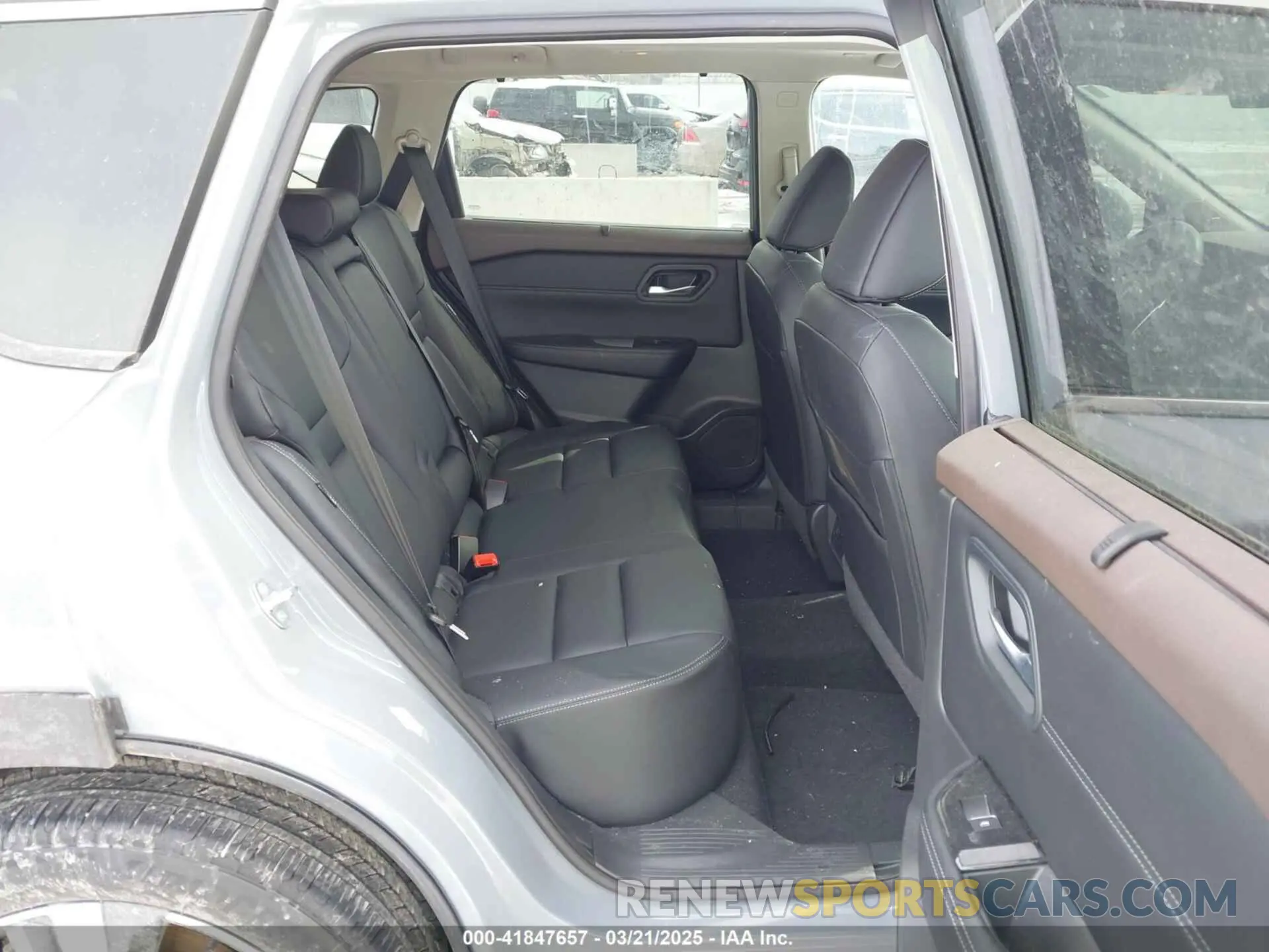 8 Photograph of a damaged car 5N1BT3CB9PC867576 NISSAN ROGUE 2023