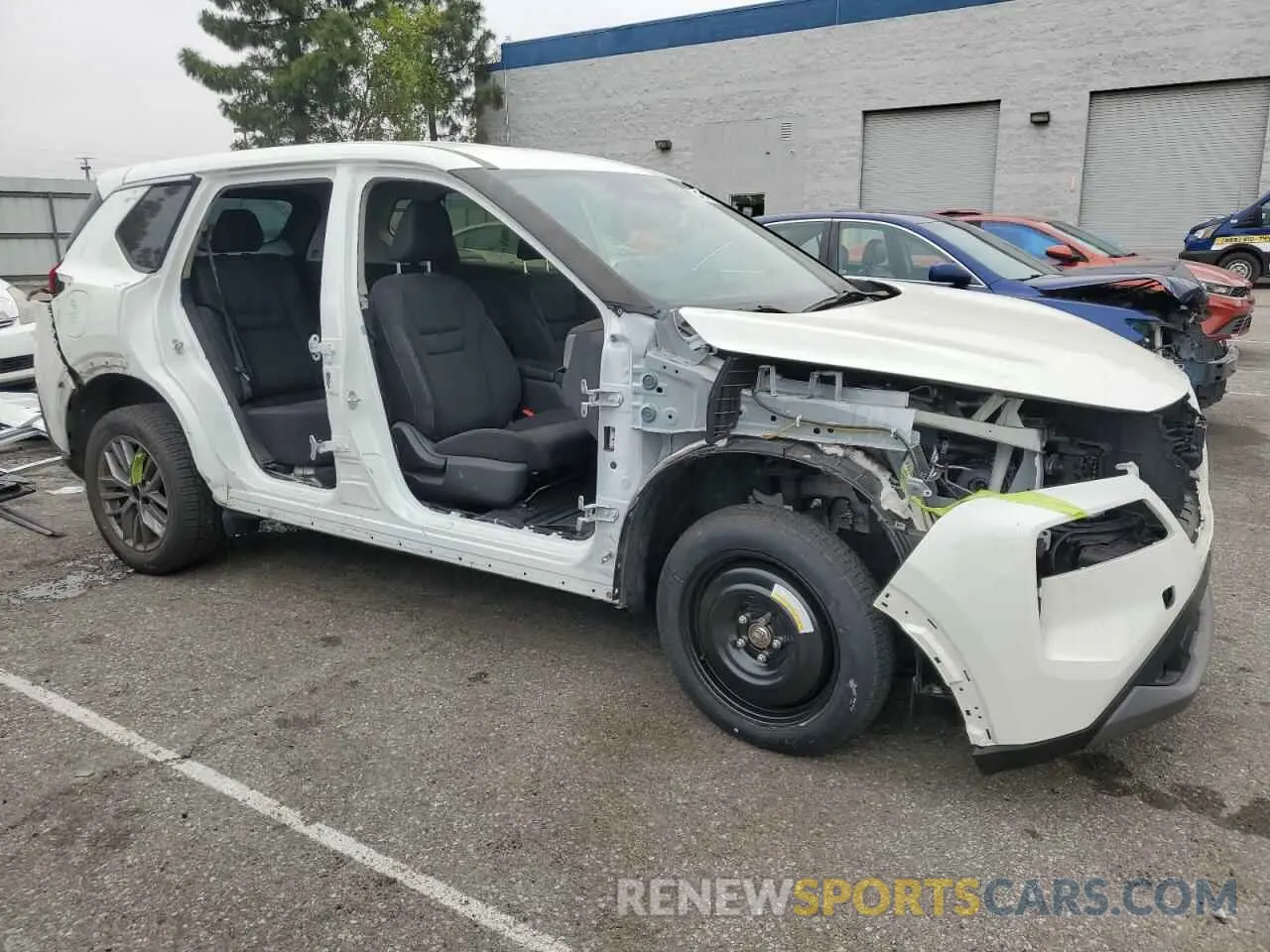 4 Photograph of a damaged car JN8BT3AA0PW003470 NISSAN ROGUE 2023