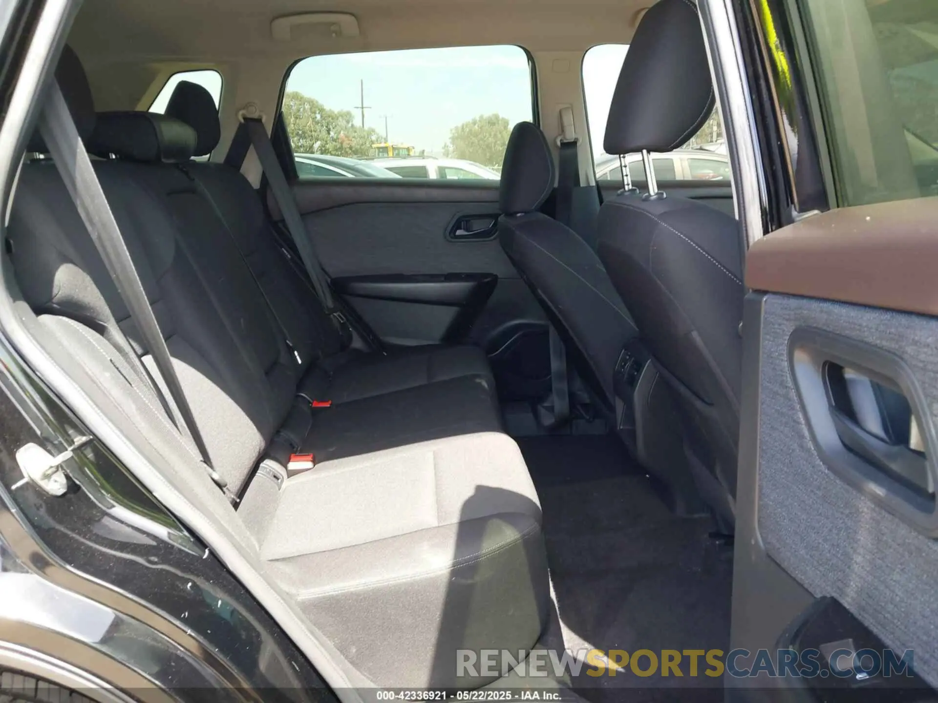 8 Photograph of a damaged car JN8BT3AA7PW409763 NISSAN ROGUE 2023