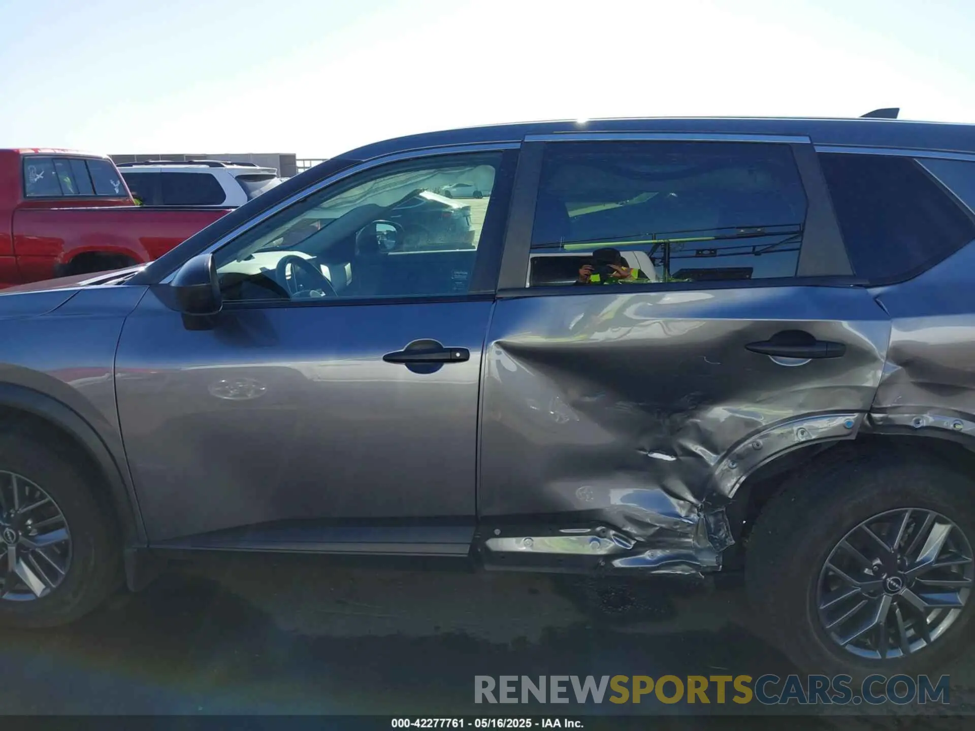 14 Photograph of a damaged car JN8BT3AA7PW410167 NISSAN ROGUE 2023