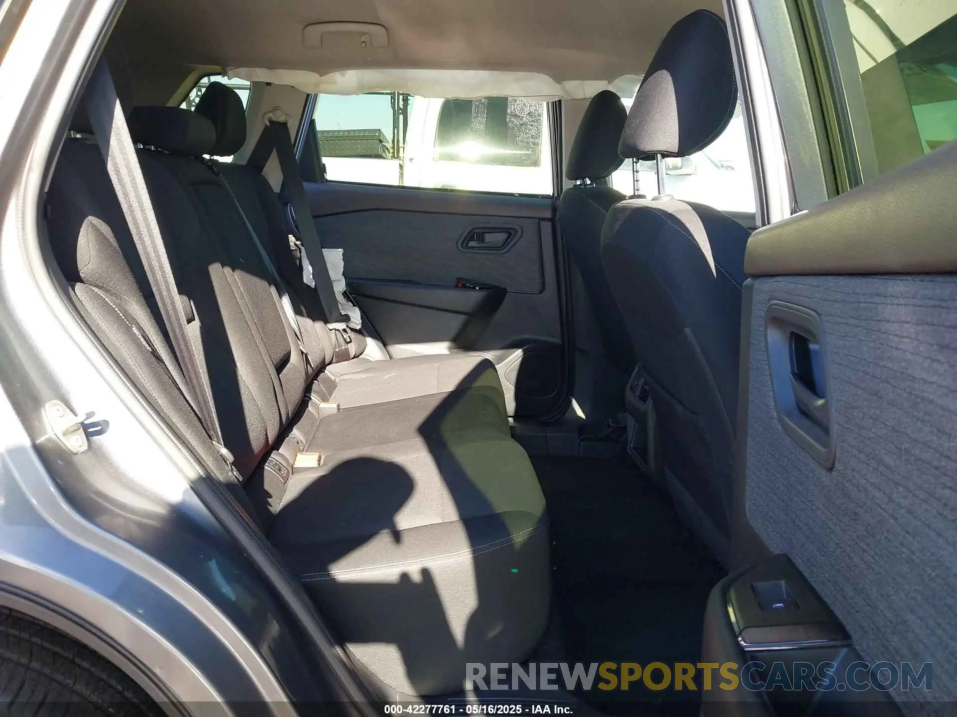 8 Photograph of a damaged car JN8BT3AA7PW410167 NISSAN ROGUE 2023