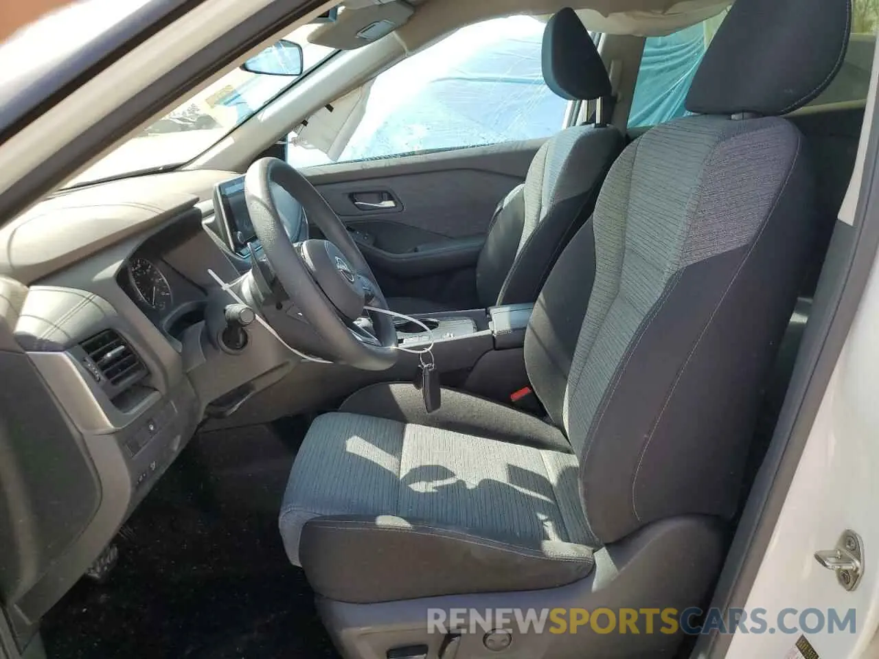 7 Photograph of a damaged car JN8BT3BA0PW412955 NISSAN ROGUE 2023