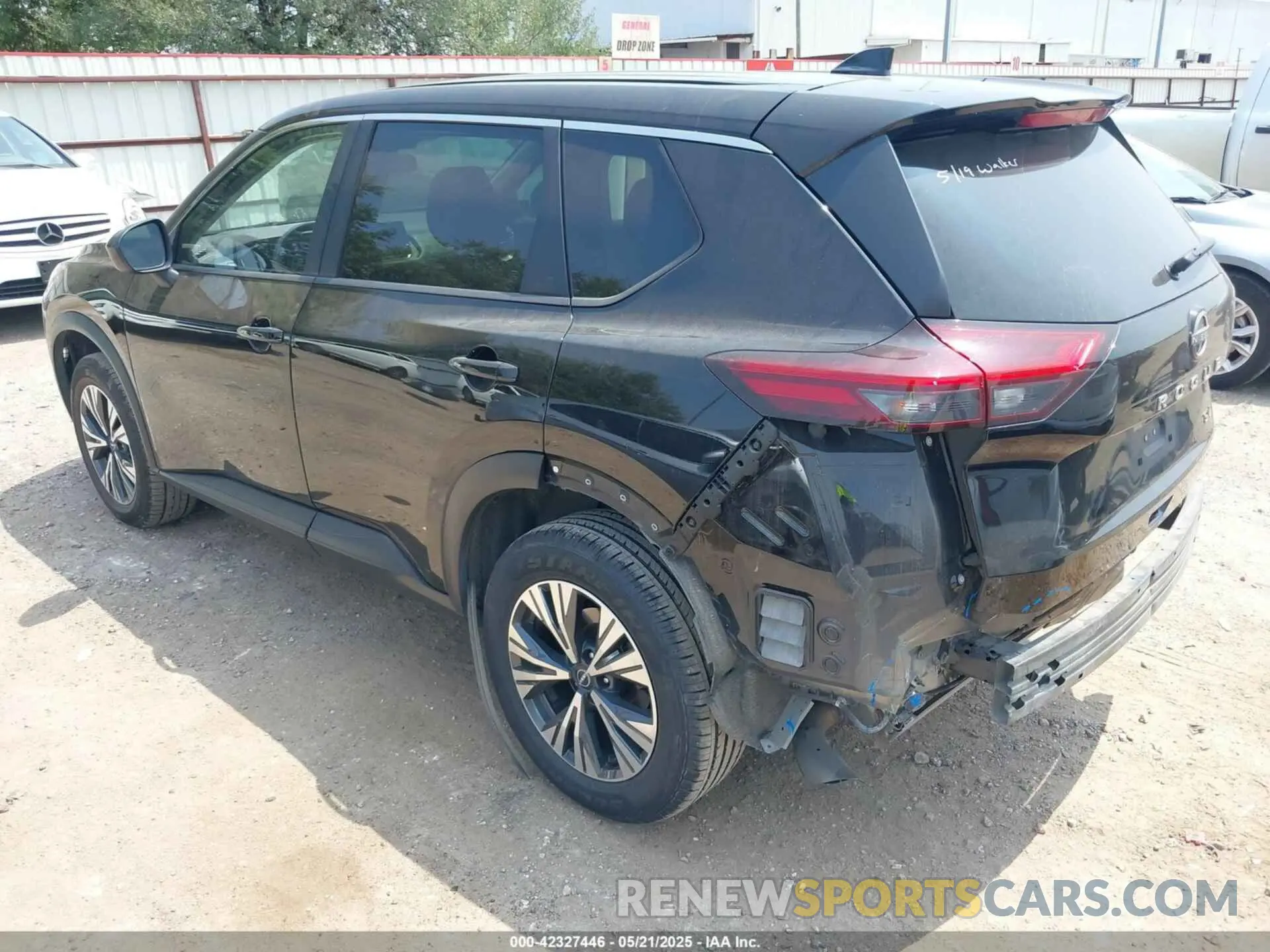 3 Photograph of a damaged car JN8BT3BA0PW420988 NISSAN ROGUE 2023