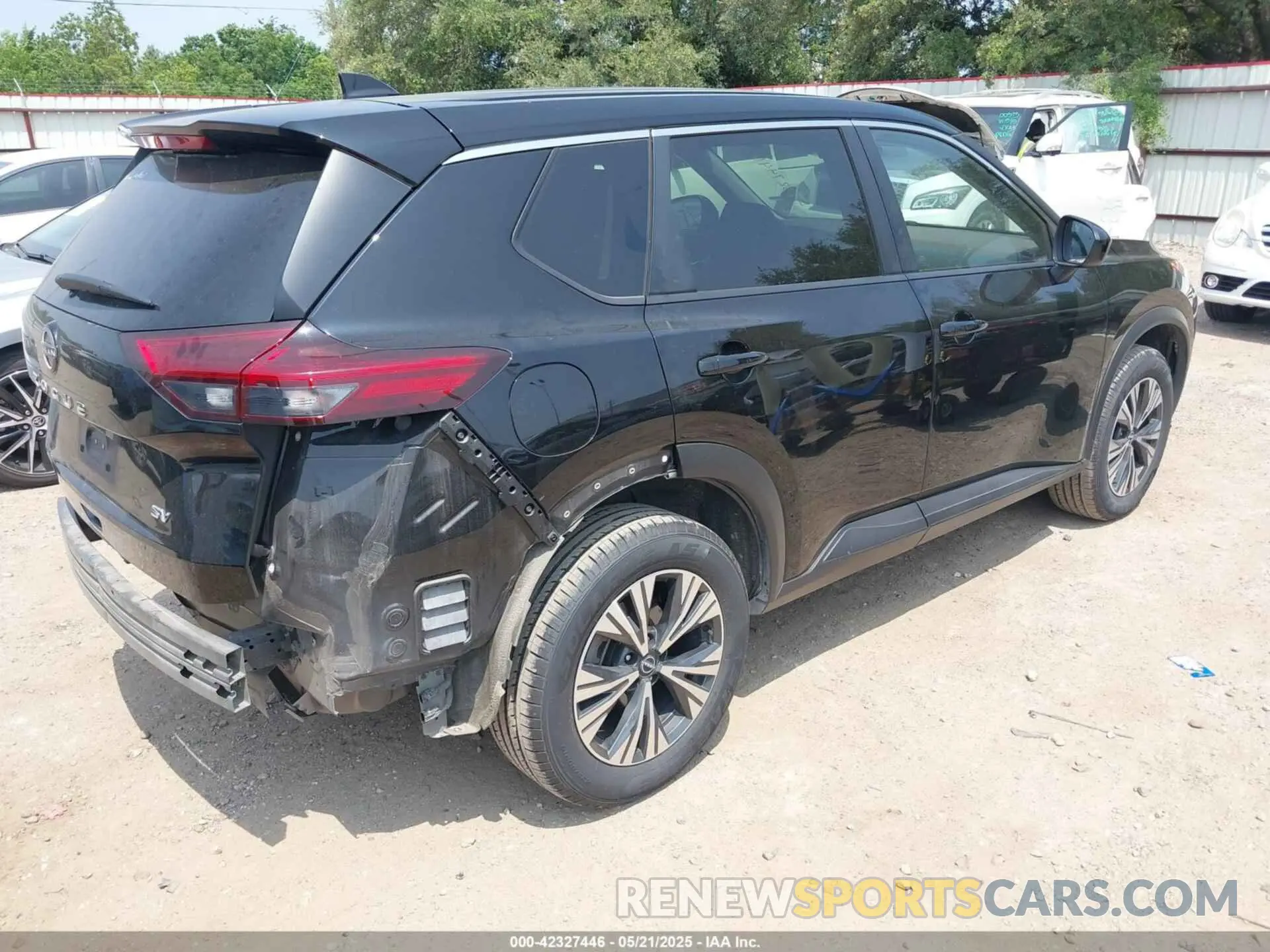 4 Photograph of a damaged car JN8BT3BA0PW420988 NISSAN ROGUE 2023