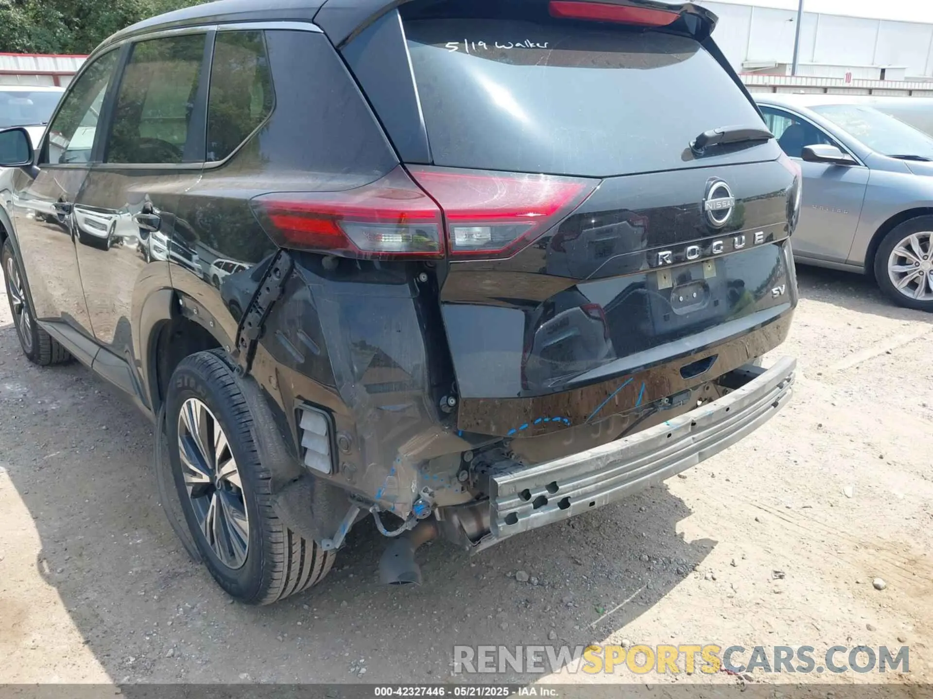 6 Photograph of a damaged car JN8BT3BA0PW420988 NISSAN ROGUE 2023