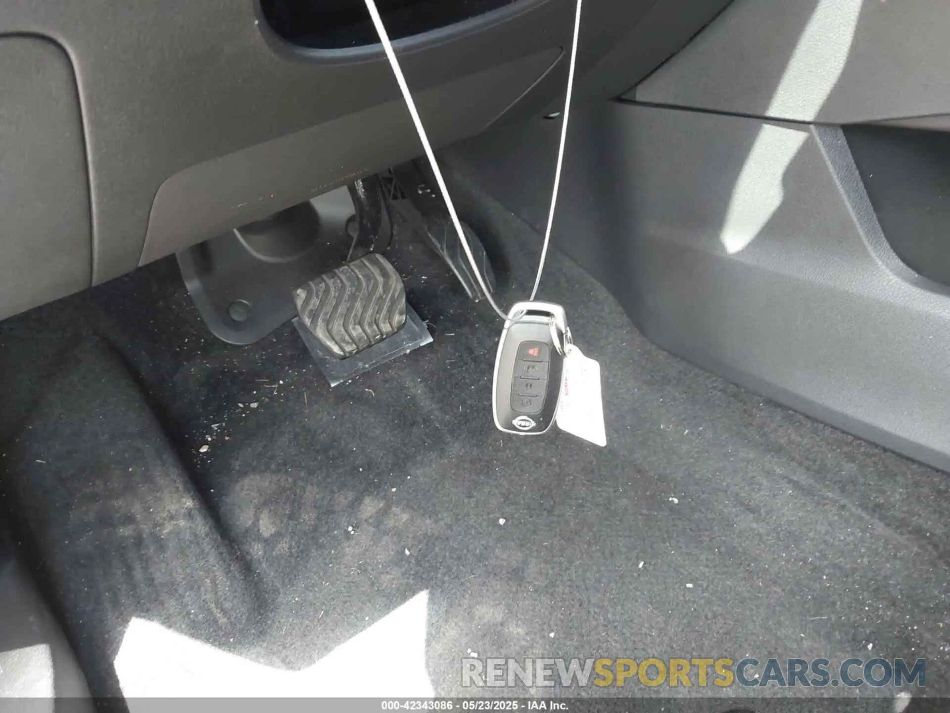 11 Photograph of a damaged car JN8BT3BA1PW430588 NISSAN ROGUE 2023