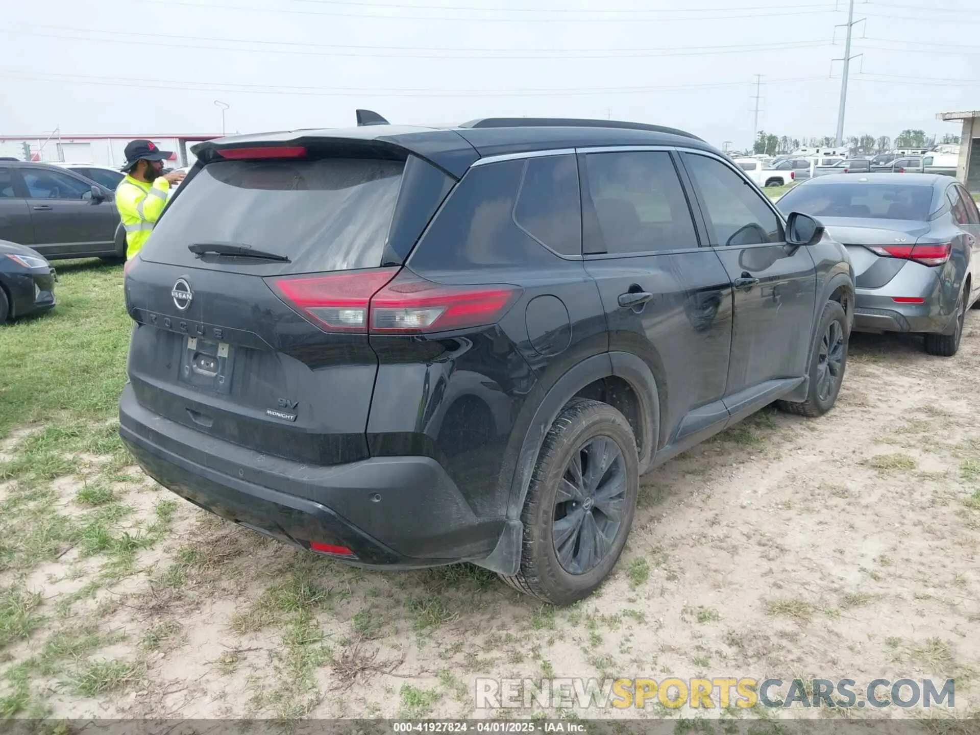 4 Photograph of a damaged car JN8BT3BA2PW003565 NISSAN ROGUE 2023