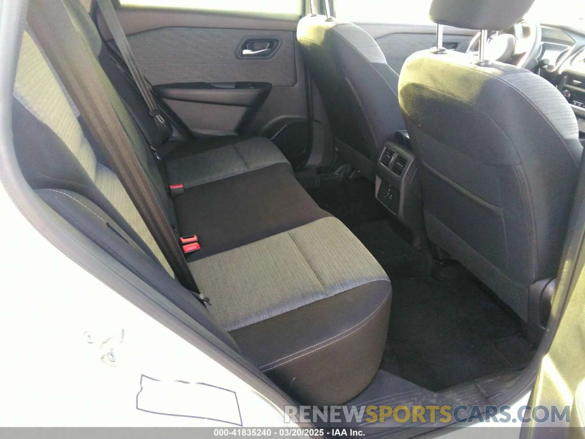8 Photograph of a damaged car JN8BT3BA2PW004456 NISSAN ROGUE 2023