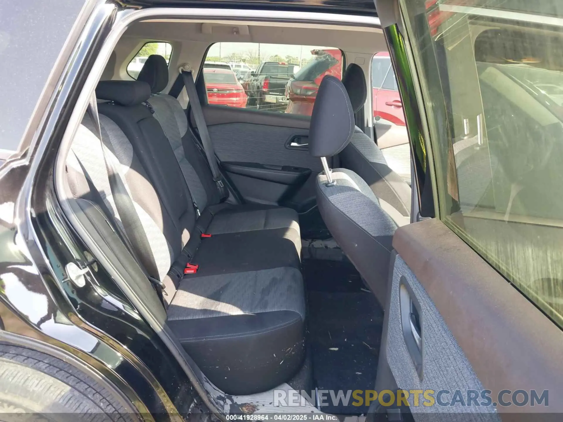 8 Photograph of a damaged car JN8BT3BA2PW421396 NISSAN ROGUE 2023