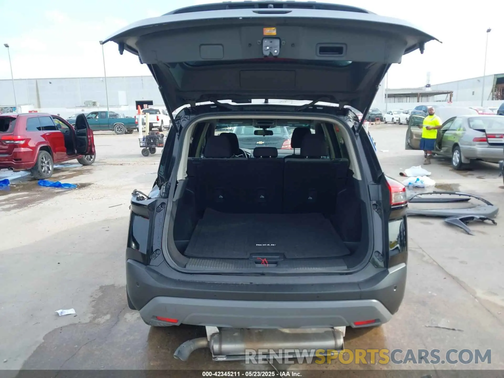 18 Photograph of a damaged car JN8BT3BA3PW418359 NISSAN ROGUE 2023