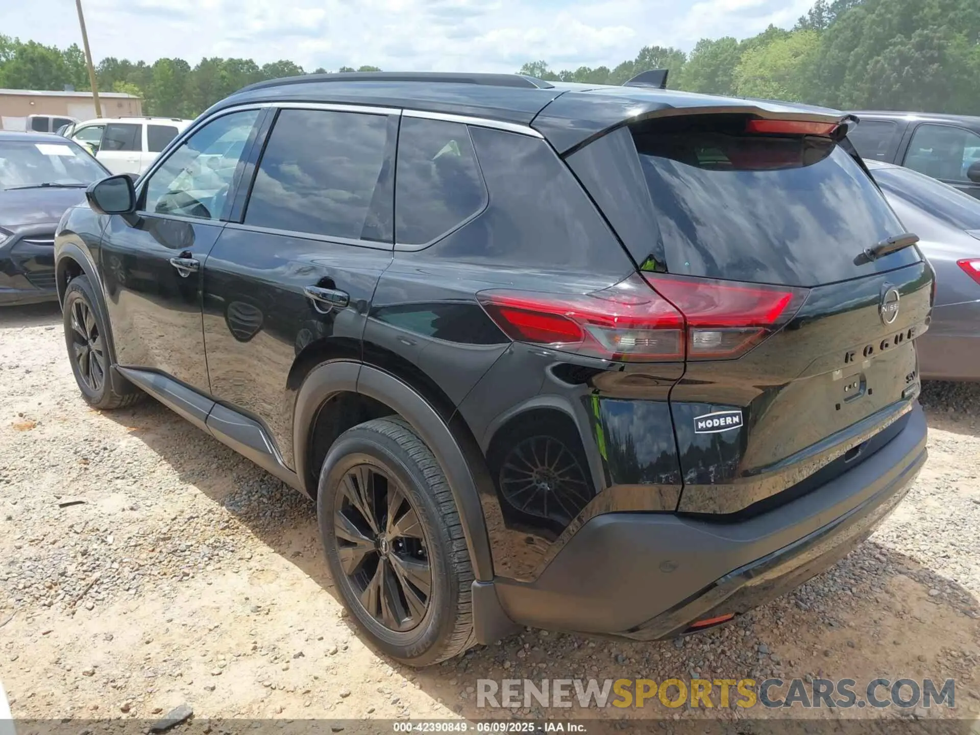 3 Photograph of a damaged car JN8BT3BA4PW003180 NISSAN ROGUE 2023