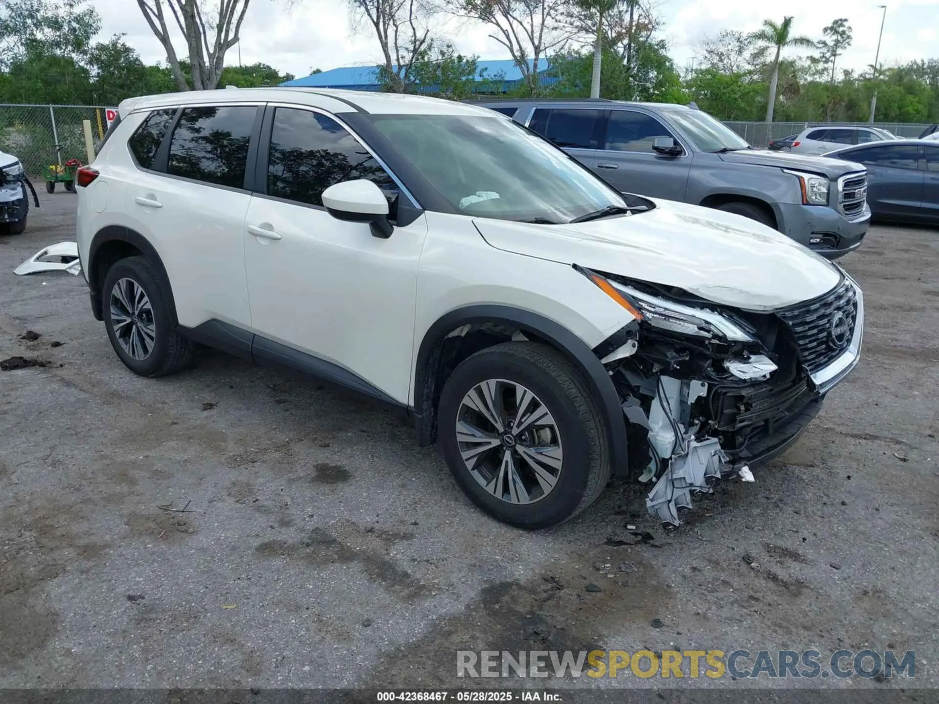 1 Photograph of a damaged car JN8BT3BA4PW008136 NISSAN ROGUE 2023