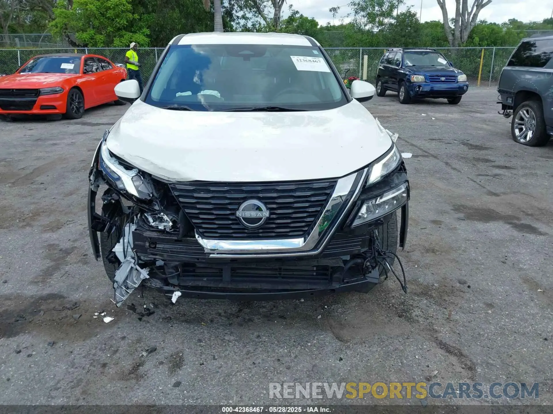 12 Photograph of a damaged car JN8BT3BA4PW008136 NISSAN ROGUE 2023