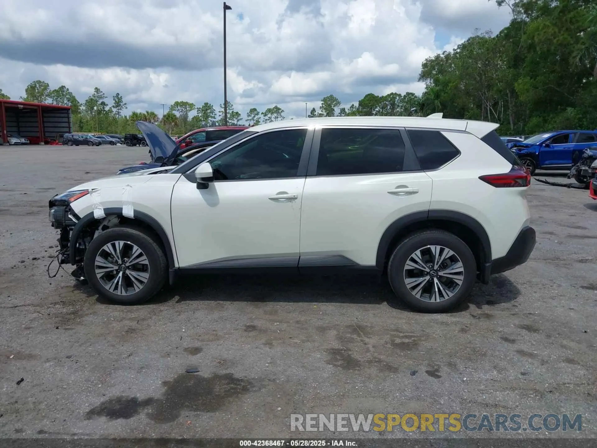 14 Photograph of a damaged car JN8BT3BA4PW008136 NISSAN ROGUE 2023