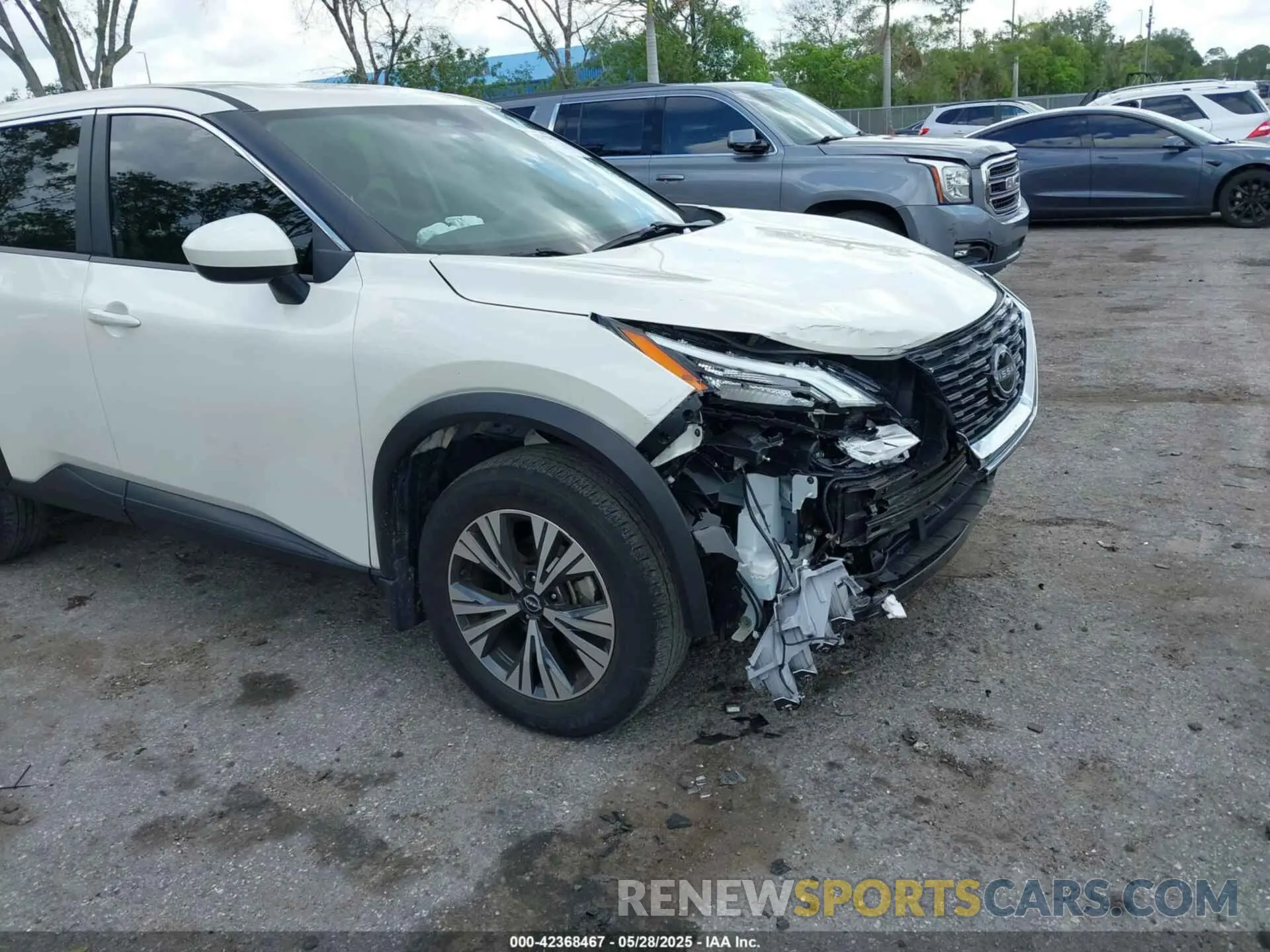 6 Photograph of a damaged car JN8BT3BA4PW008136 NISSAN ROGUE 2023