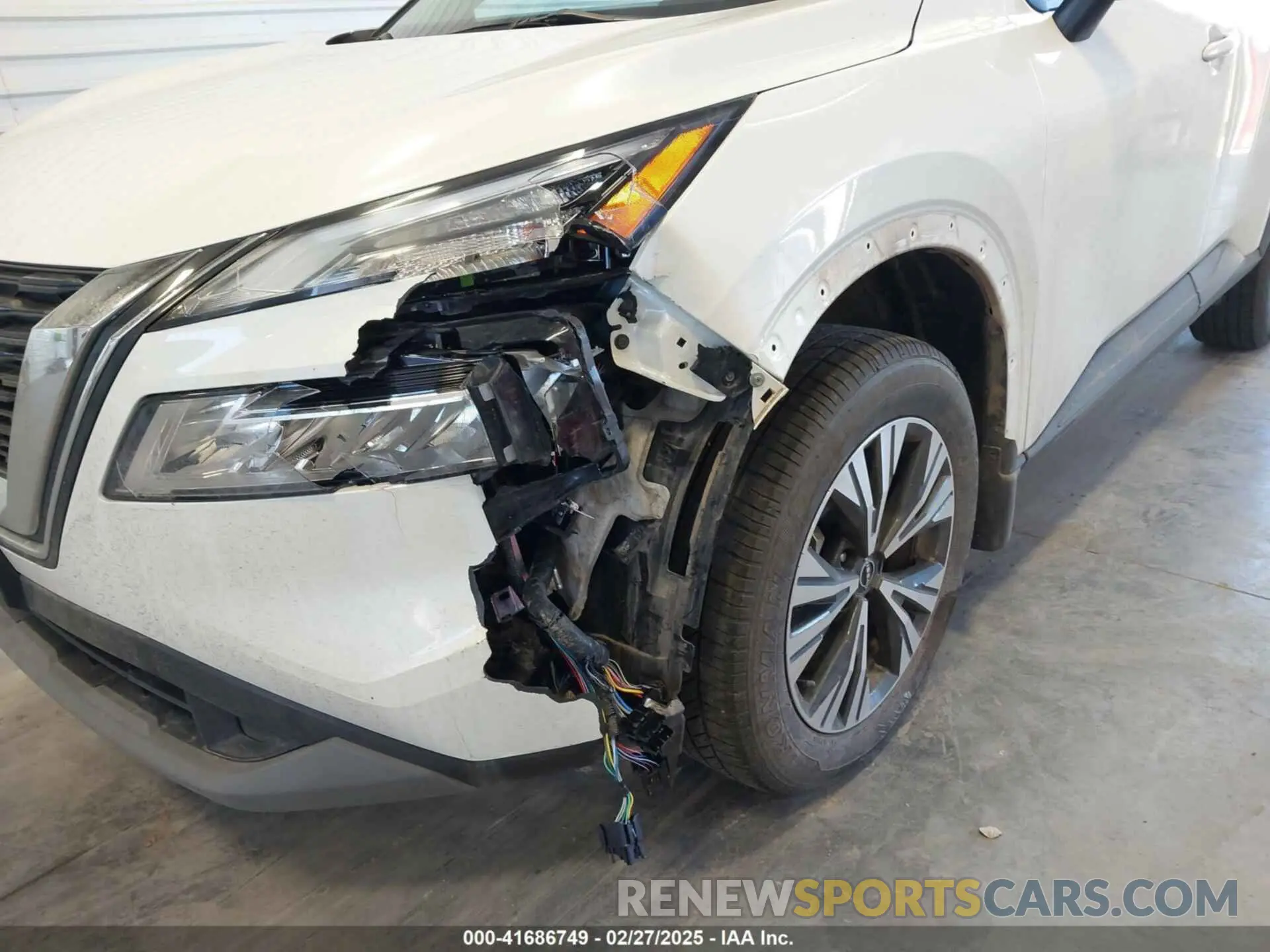 6 Photograph of a damaged car JN8BT3BA4PW418824 NISSAN ROGUE 2023