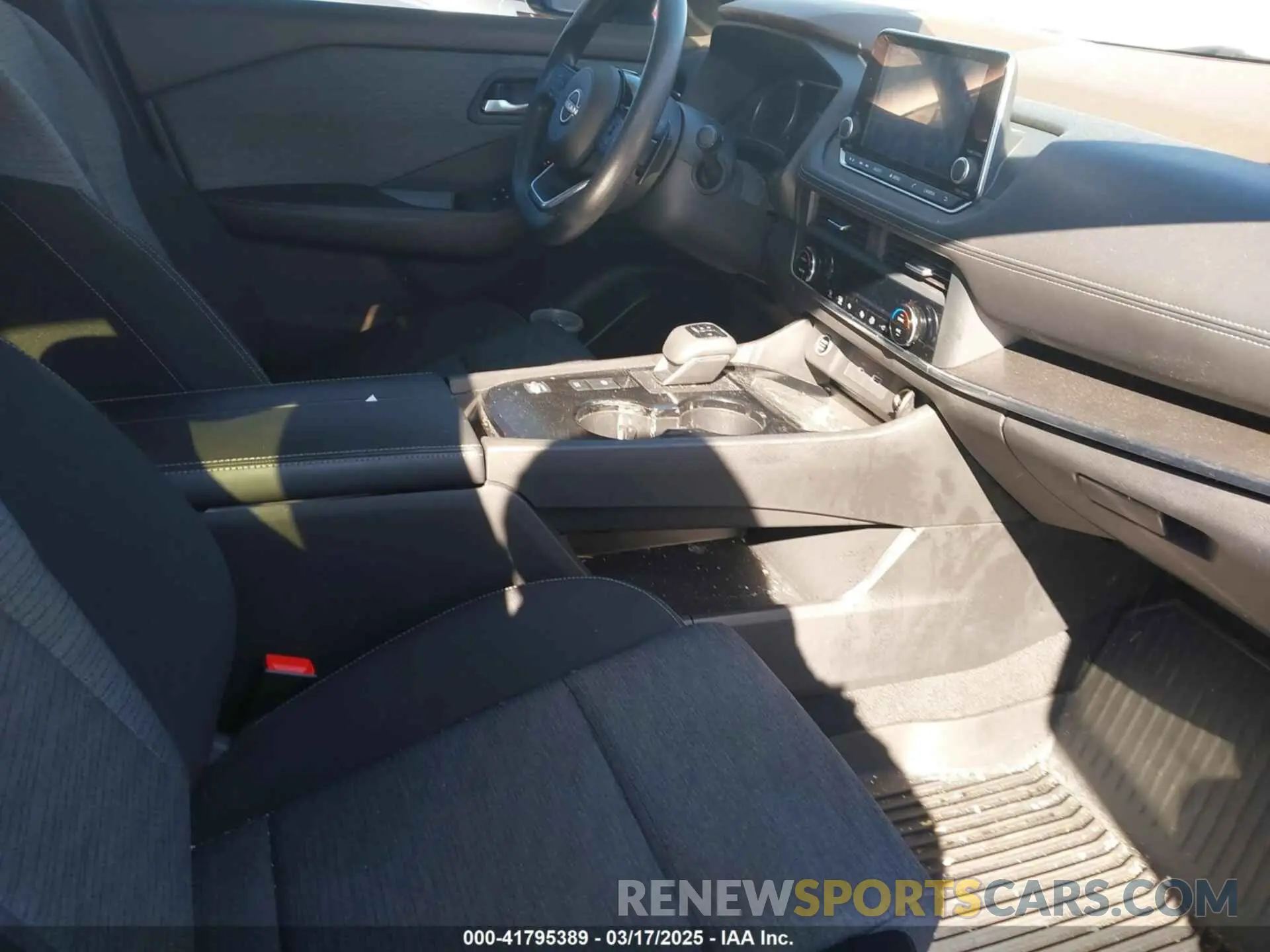 5 Photograph of a damaged car JN8BT3BA4PW420315 NISSAN ROGUE 2023