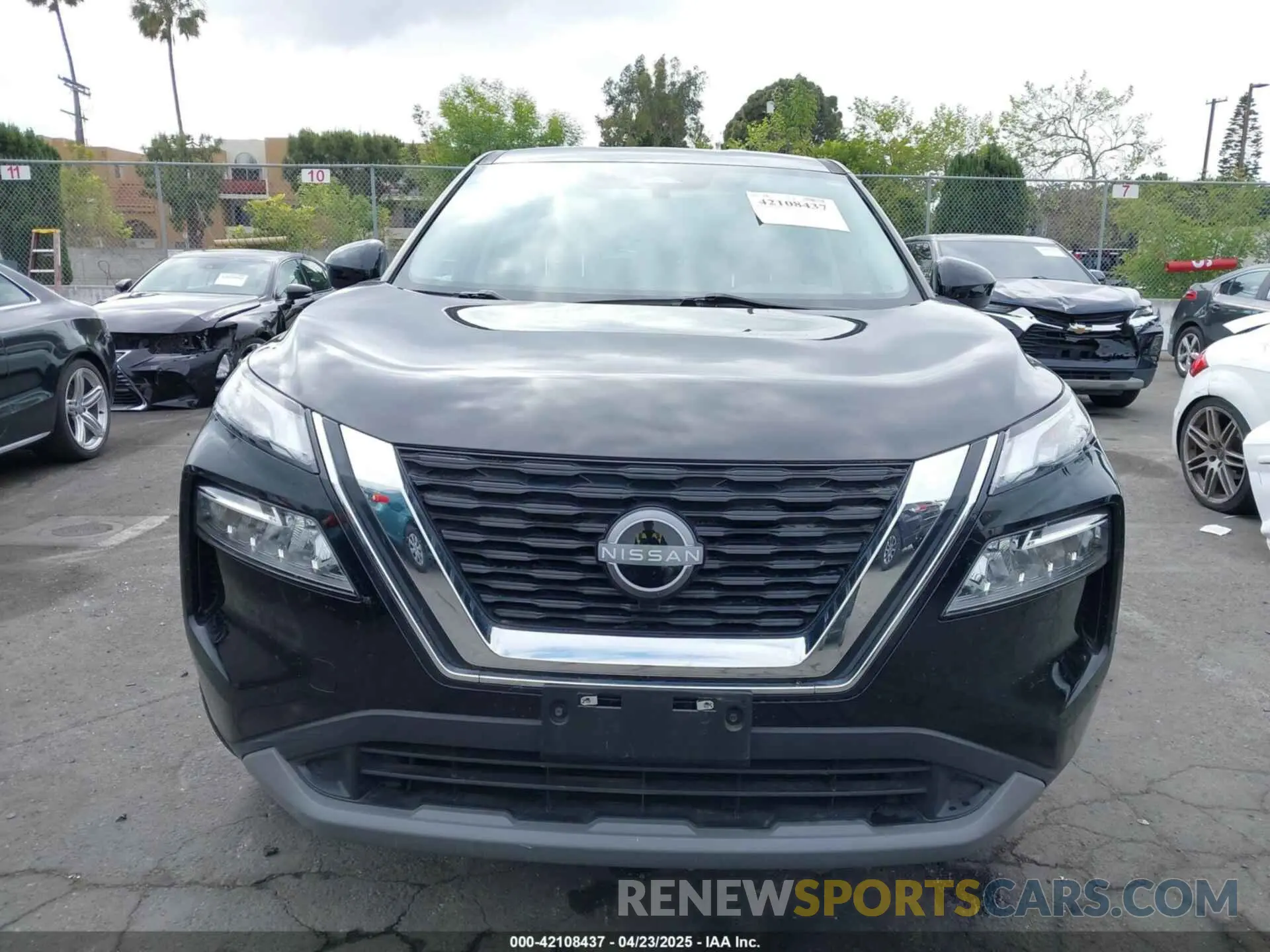 13 Photograph of a damaged car JN8BT3BA5PW417908 NISSAN ROGUE 2023