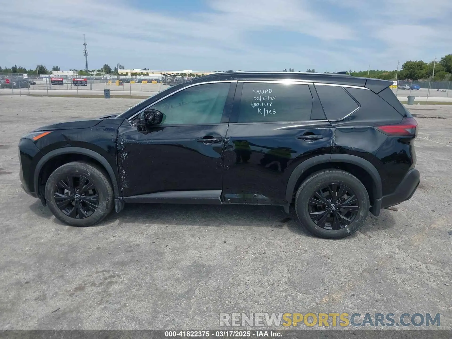 14 Photograph of a damaged car JN8BT3BA6PW011118 NISSAN ROGUE 2023
