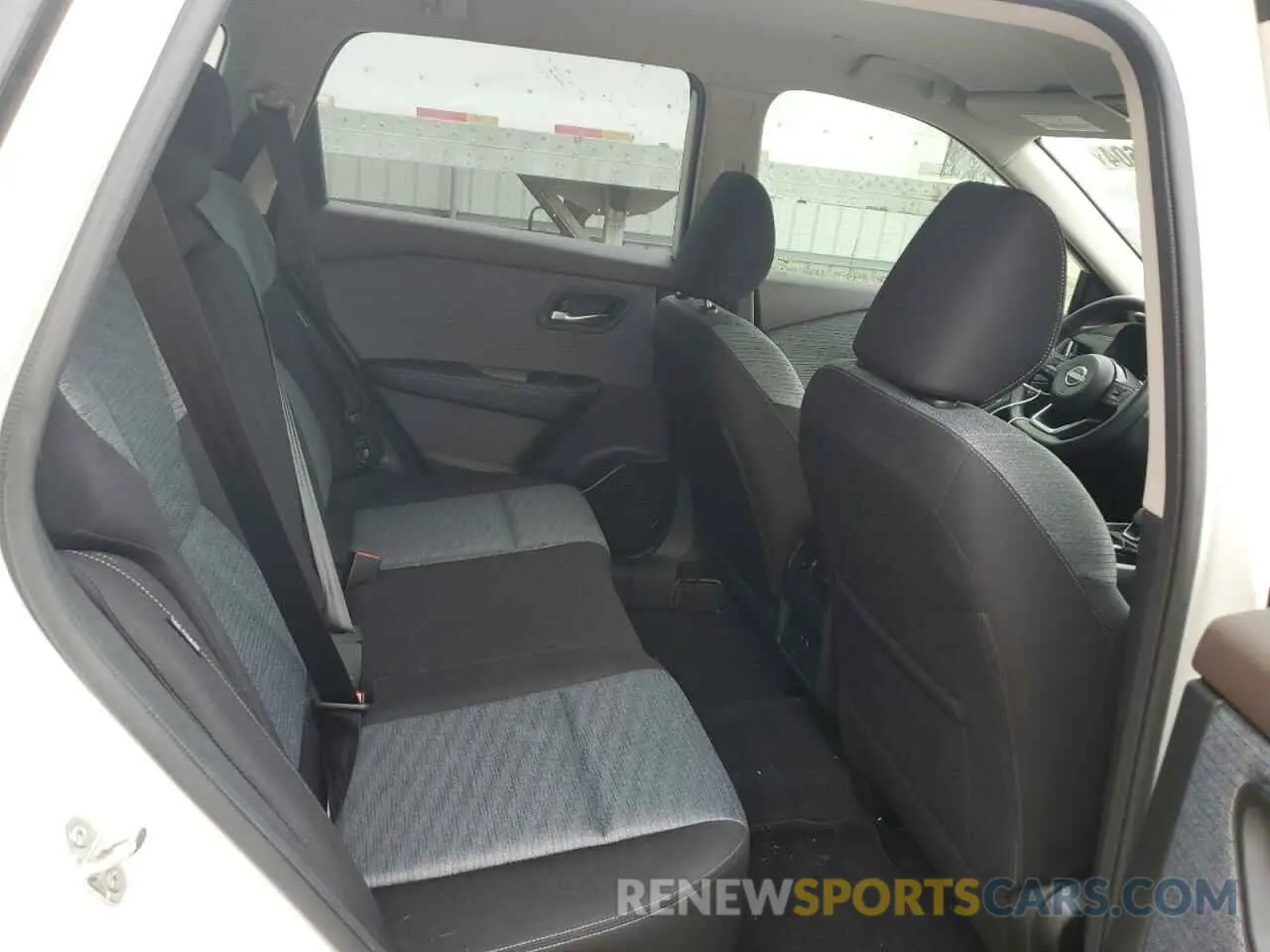 10 Photograph of a damaged car JN8BT3BA6PW405962 NISSAN ROGUE 2023