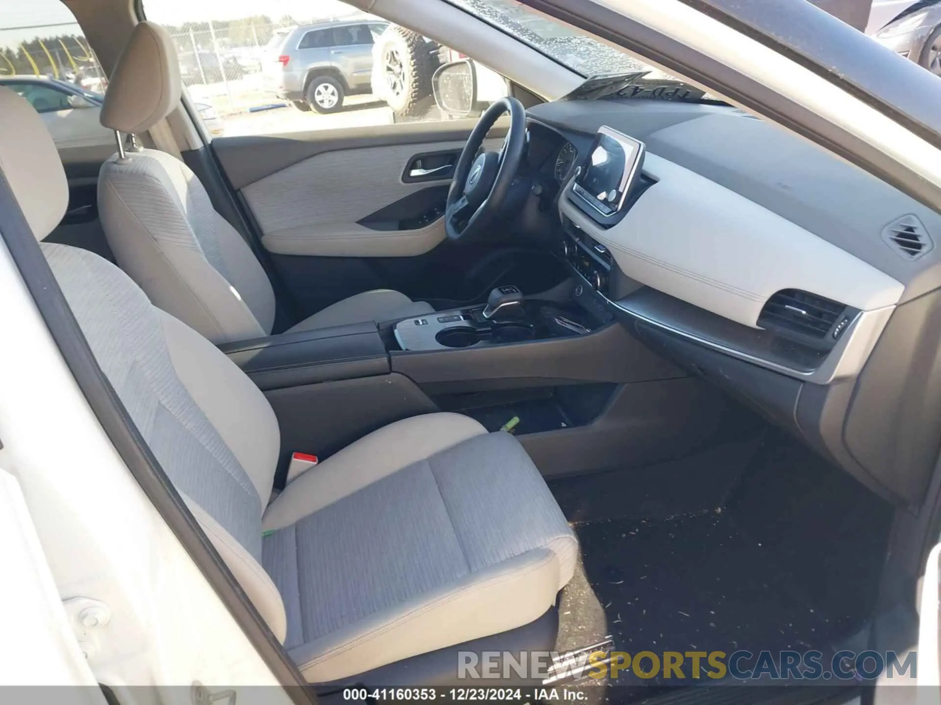 5 Photograph of a damaged car JN8BT3BA6PW408148 NISSAN ROGUE 2023