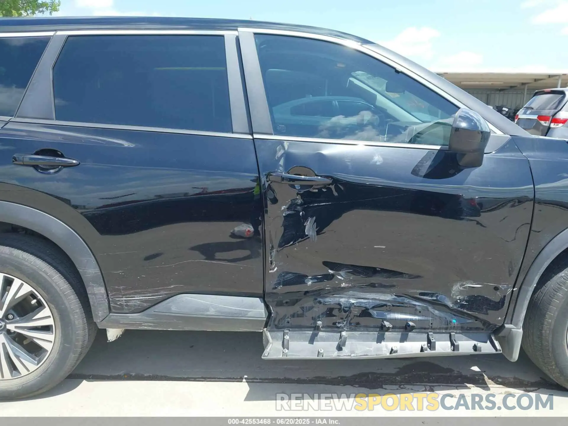 18 Photograph of a damaged car JN8BT3BA6PW421871 NISSAN ROGUE 2023