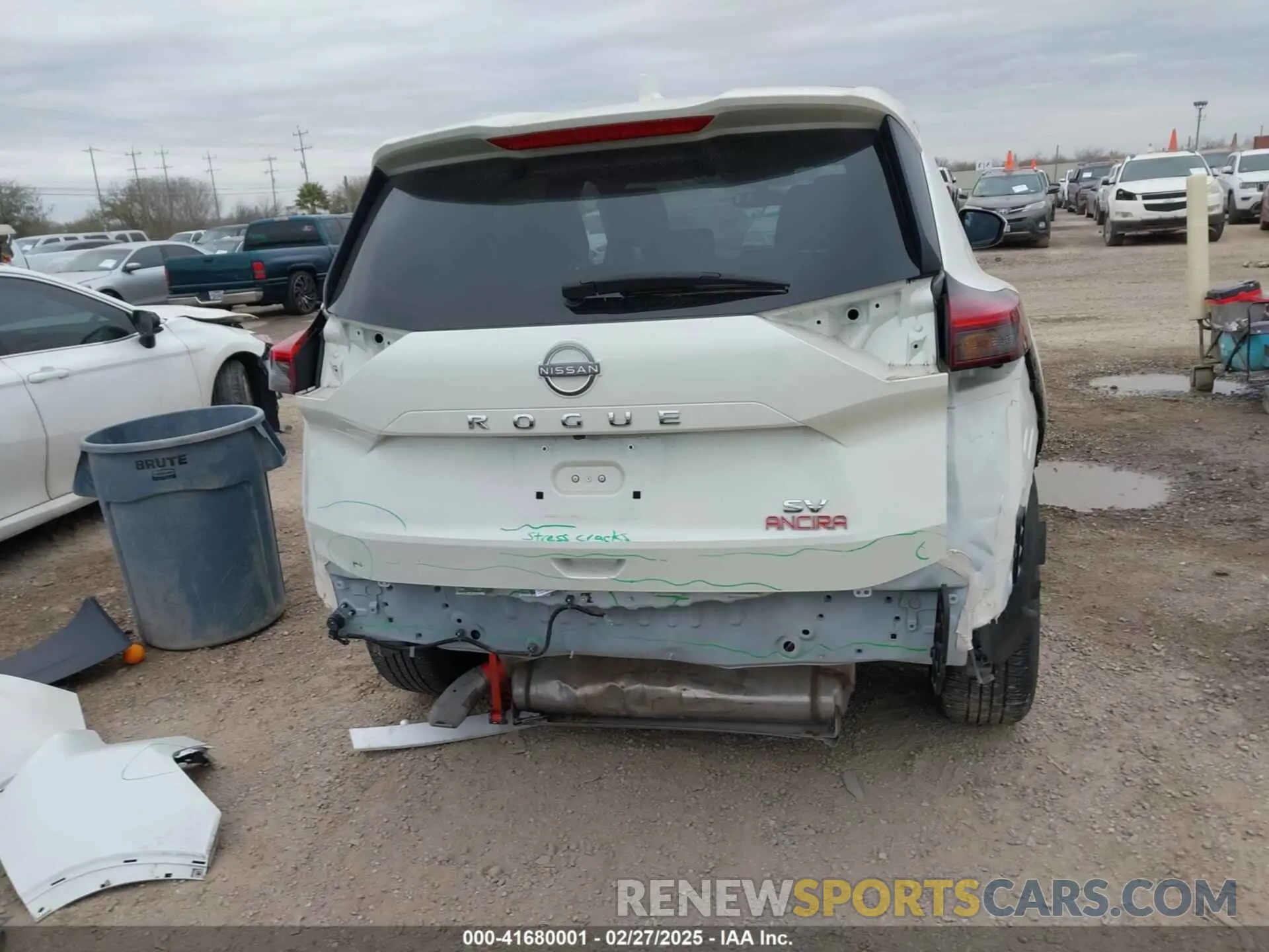 17 Photograph of a damaged car JN8BT3BA7PW008745 NISSAN ROGUE 2023