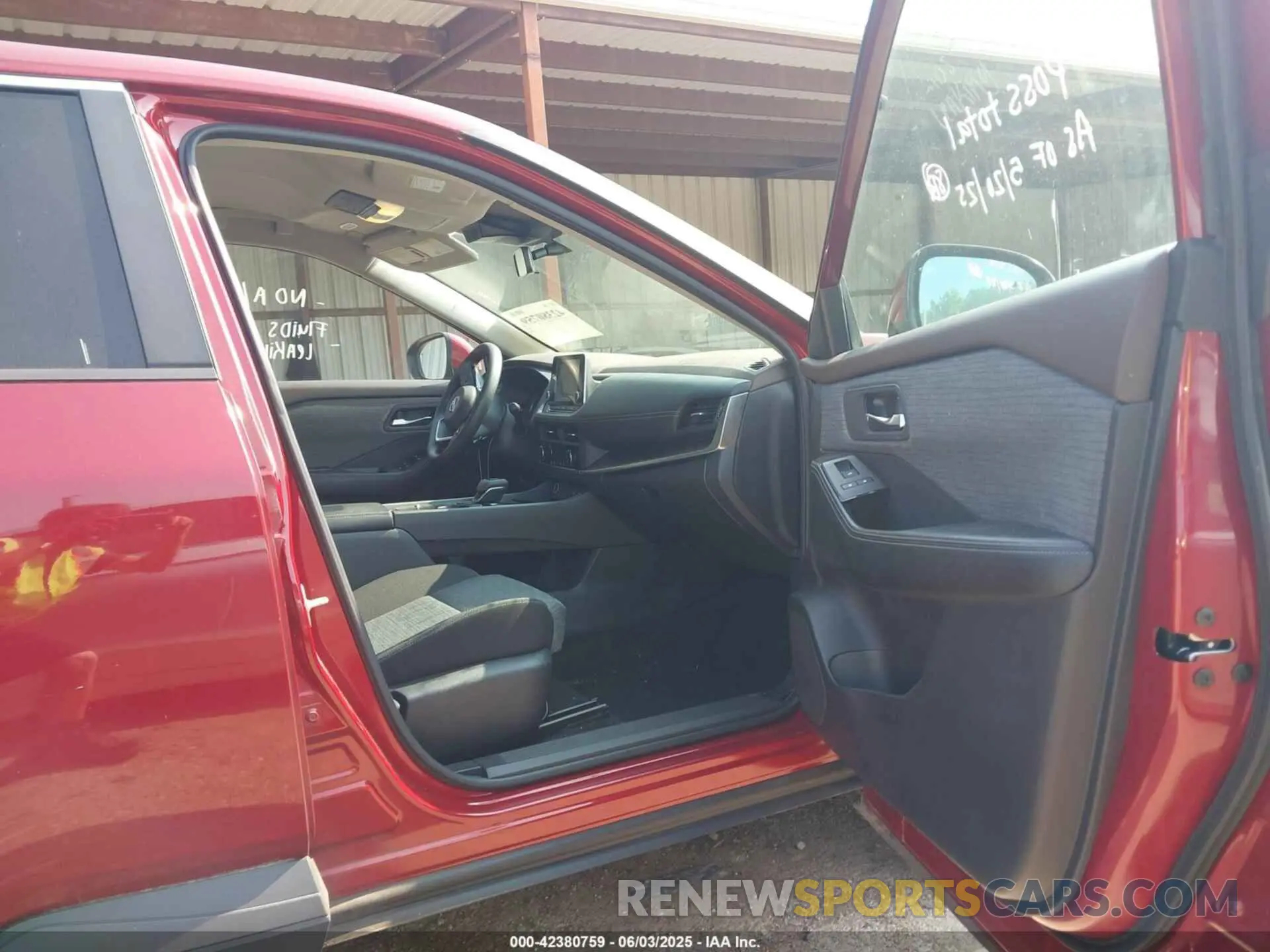 18 Photograph of a damaged car JN8BT3BA7PW008910 NISSAN ROGUE 2023