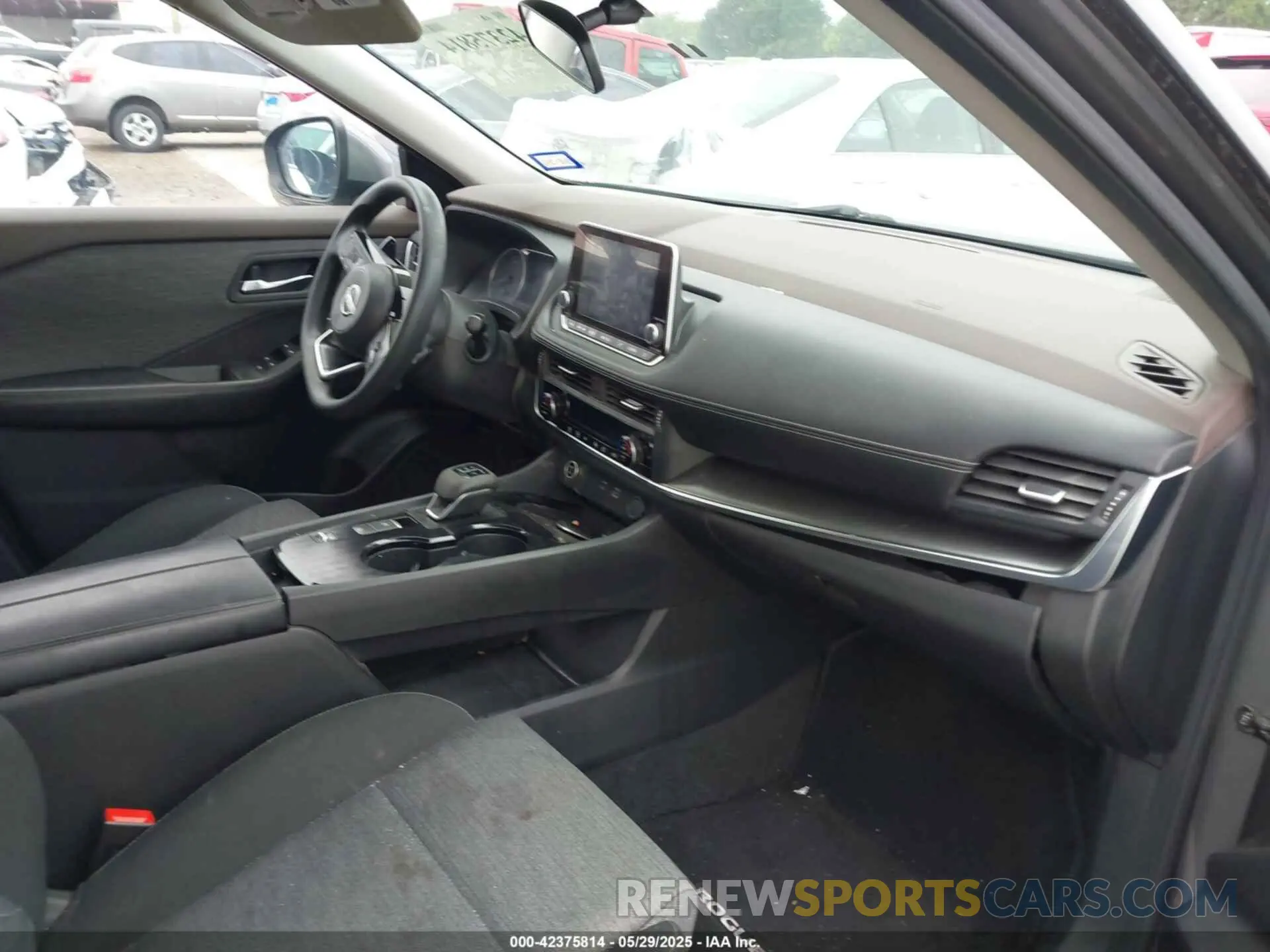 5 Photograph of a damaged car JN8BT3BA7PW406702 NISSAN ROGUE 2023