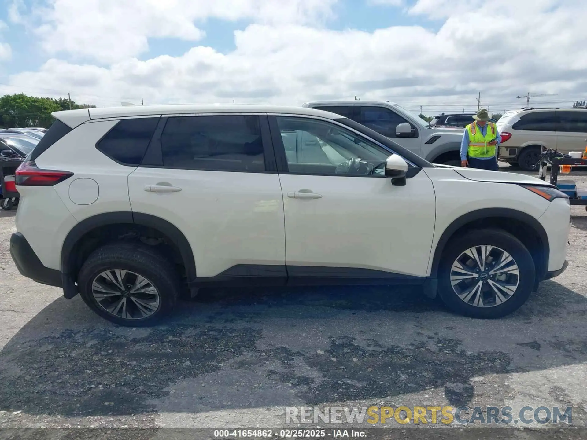 12 Photograph of a damaged car JN8BT3BA9PW002574 NISSAN ROGUE 2023