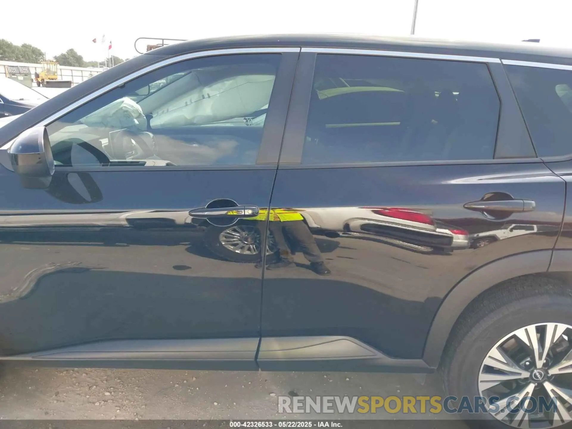 14 Photograph of a damaged car JN8BT3BA9PW421850 NISSAN ROGUE 2023