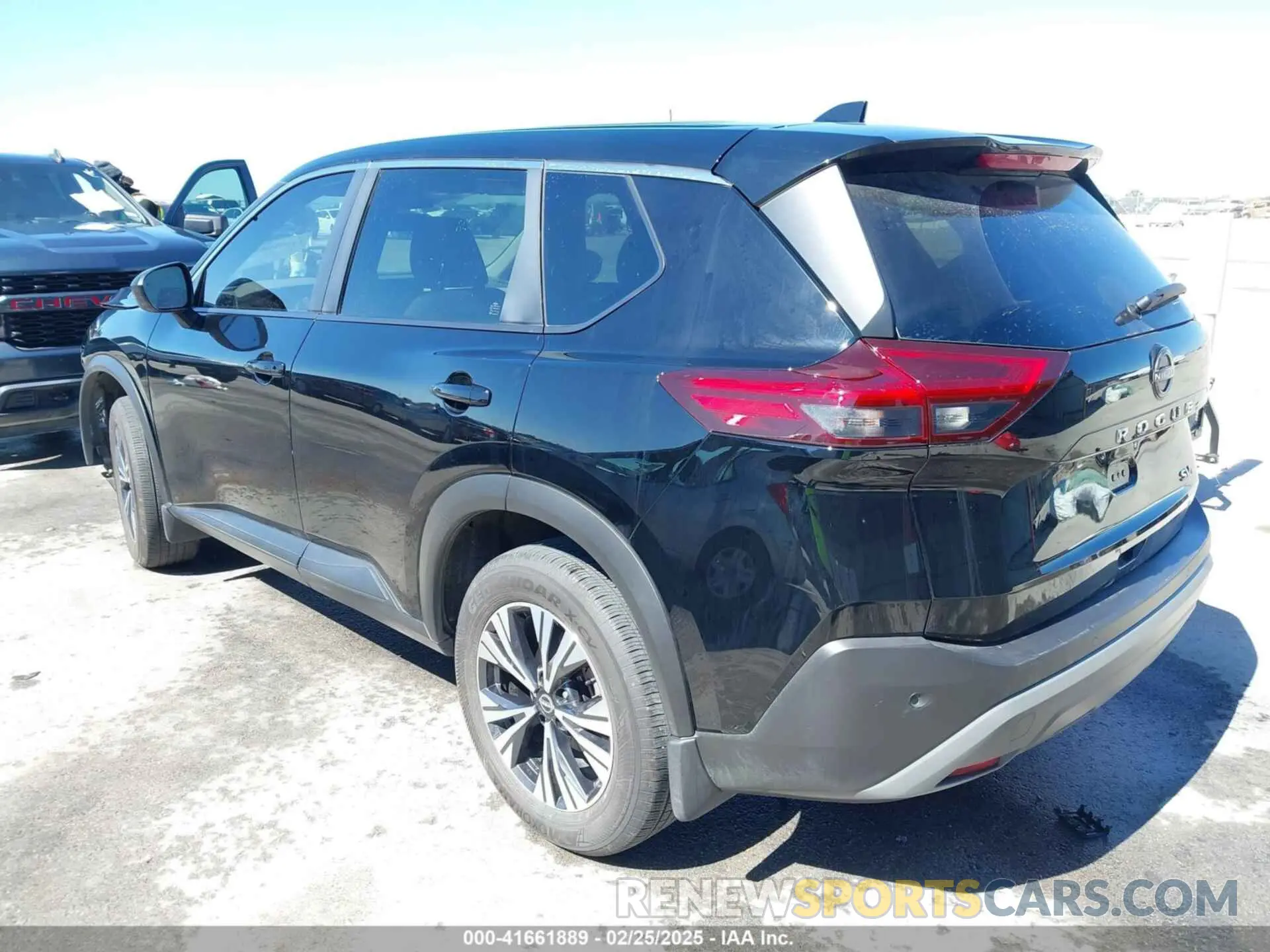 3 Photograph of a damaged car JN8BT3BA9PW431875 NISSAN ROGUE 2023