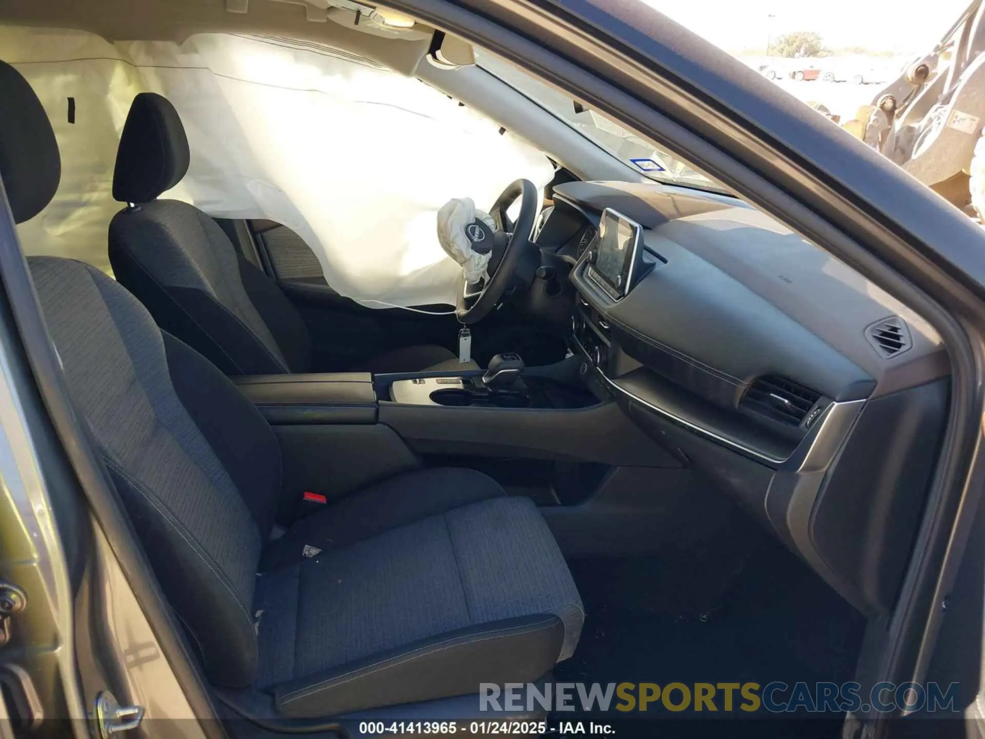 5 Photograph of a damaged car JN8BT3BA9PW436669 NISSAN ROGUE 2023