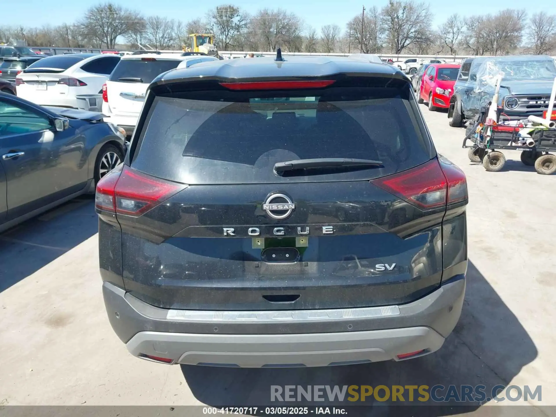 17 Photograph of a damaged car JN8BT3BAXPW419623 NISSAN ROGUE 2023