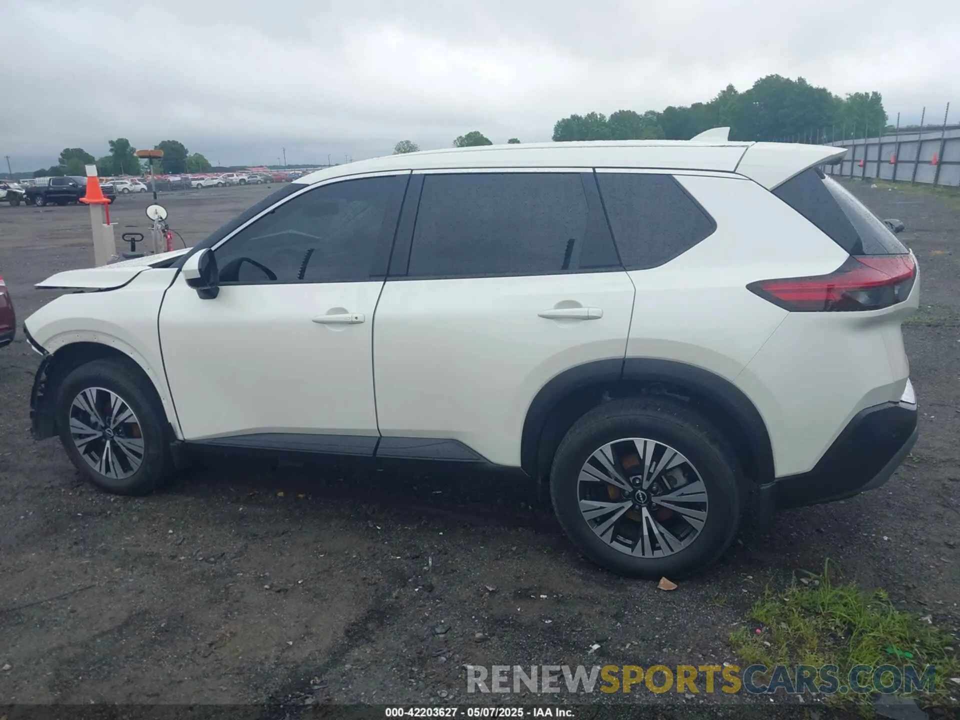 15 Photograph of a damaged car JN8BT3BAXPW428578 NISSAN ROGUE 2023