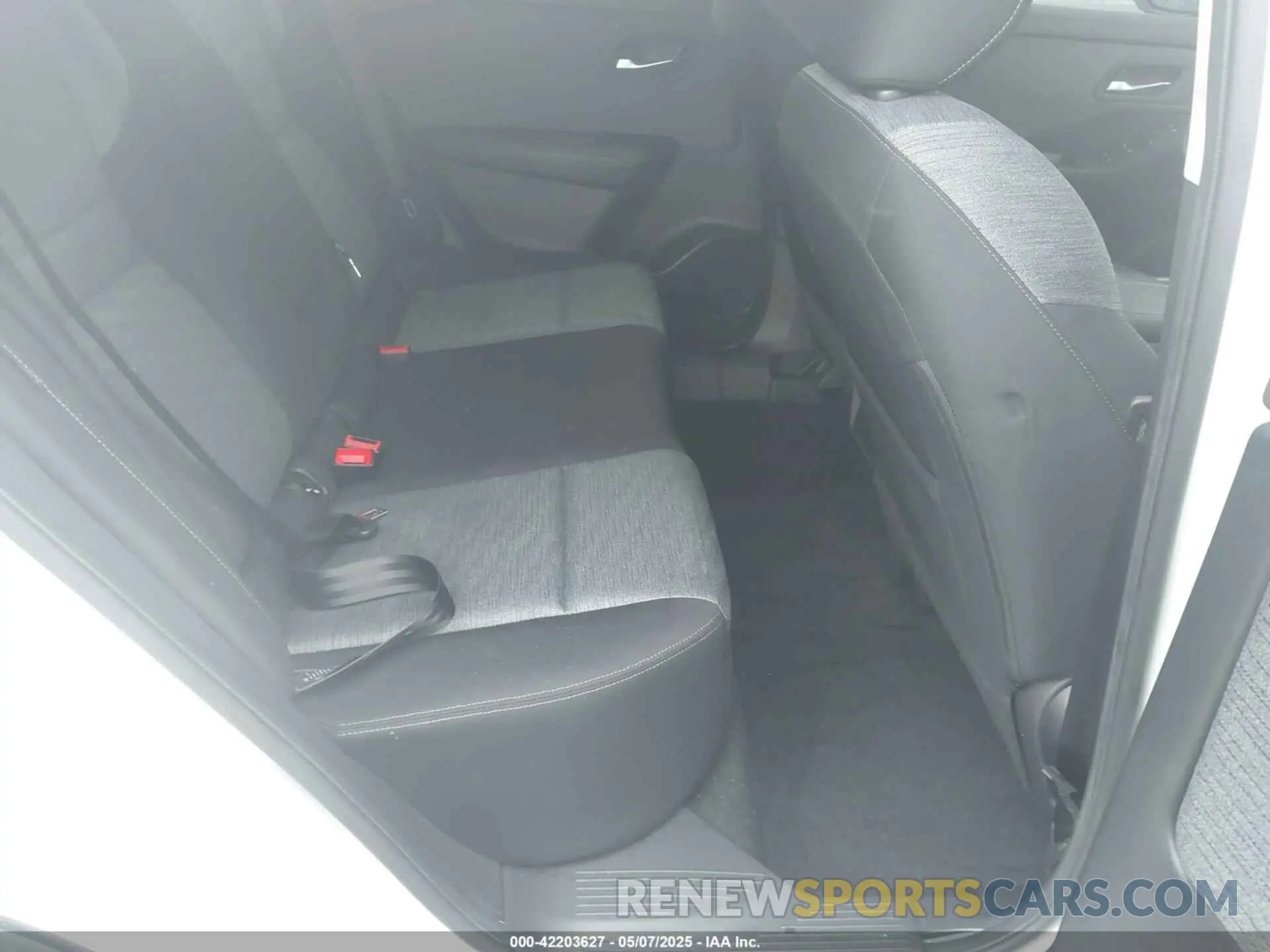 8 Photograph of a damaged car JN8BT3BAXPW428578 NISSAN ROGUE 2023