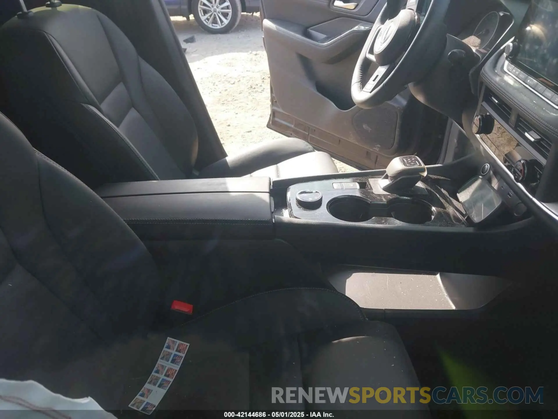 5 Photograph of a damaged car JN8BT3BB1PW214975 NISSAN ROGUE 2023