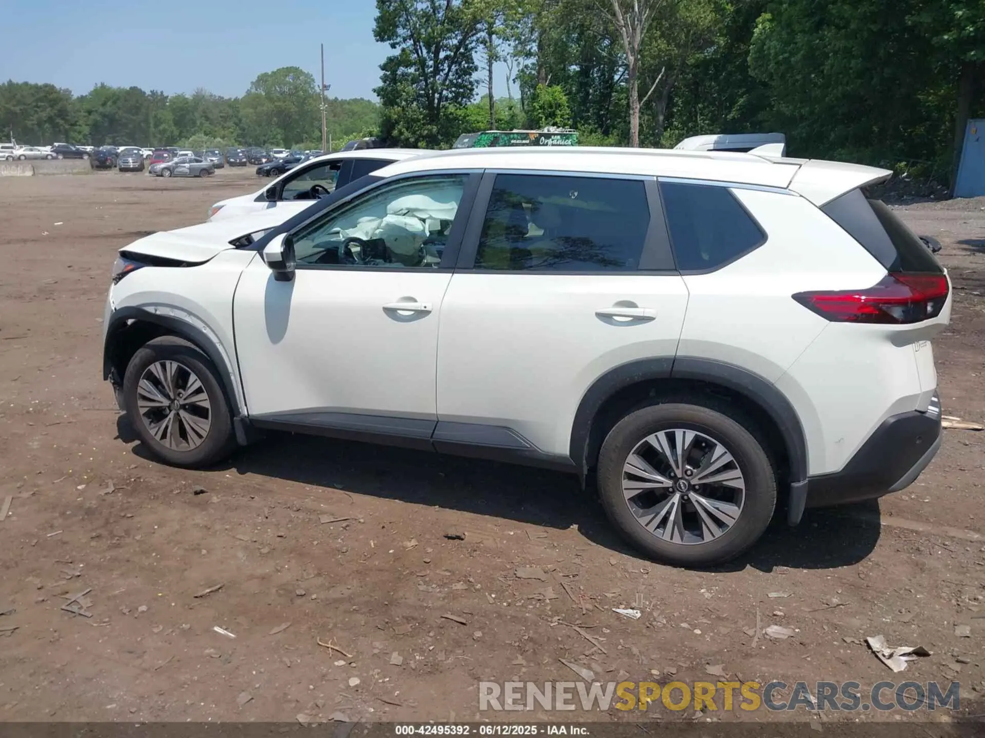 14 Photograph of a damaged car JN8BT3BB1PW492968 NISSAN ROGUE 2023