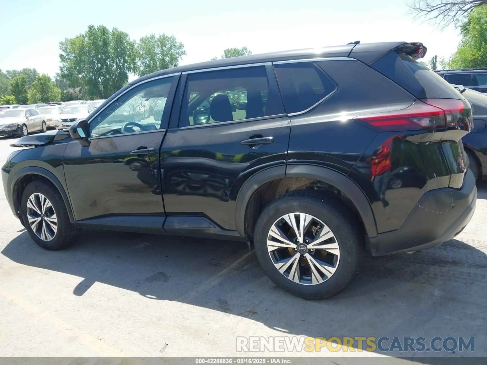 13 Photograph of a damaged car JN8BT3BB2PW481302 NISSAN ROGUE 2023
