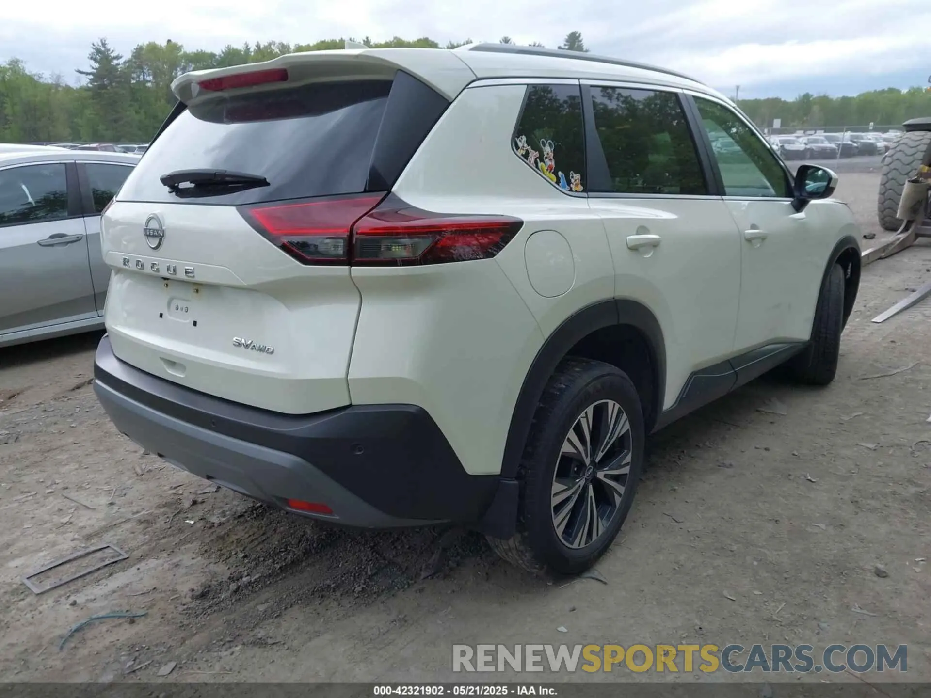 4 Photograph of a damaged car JN8BT3BB2PW497418 NISSAN ROGUE 2023