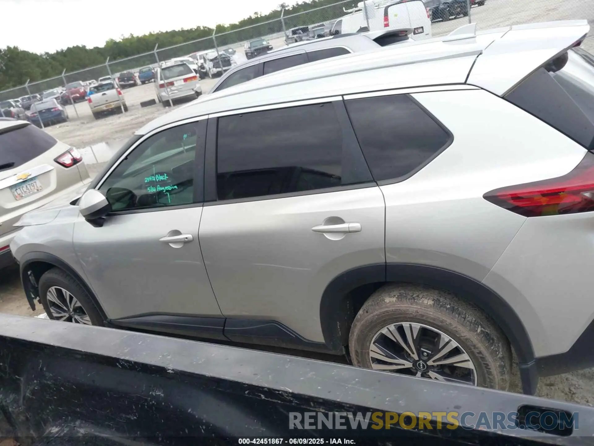 14 Photograph of a damaged car JN8BT3BB3PW472513 NISSAN ROGUE 2023