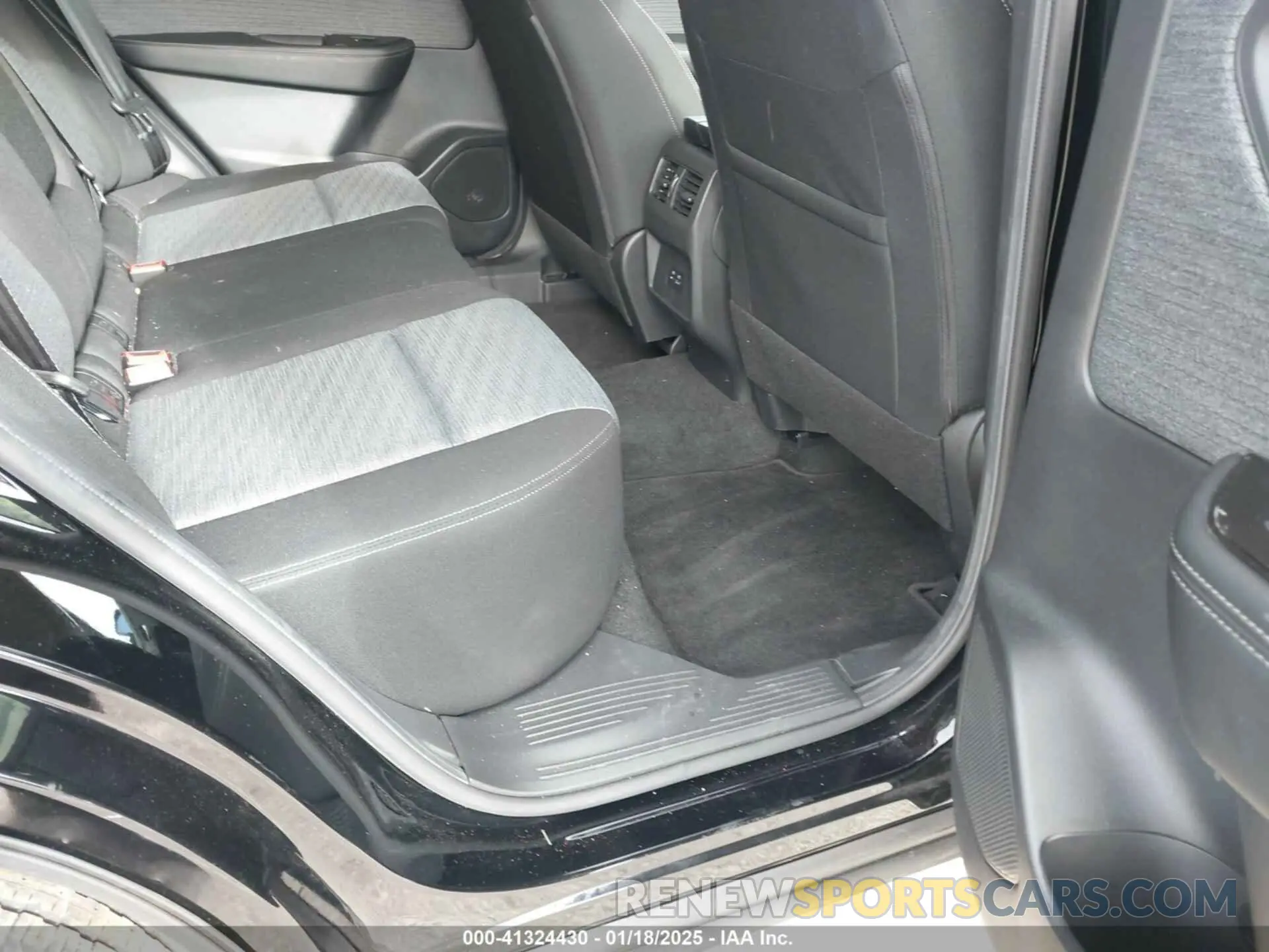 8 Photograph of a damaged car JN8BT3BB3PW498044 NISSAN ROGUE 2023